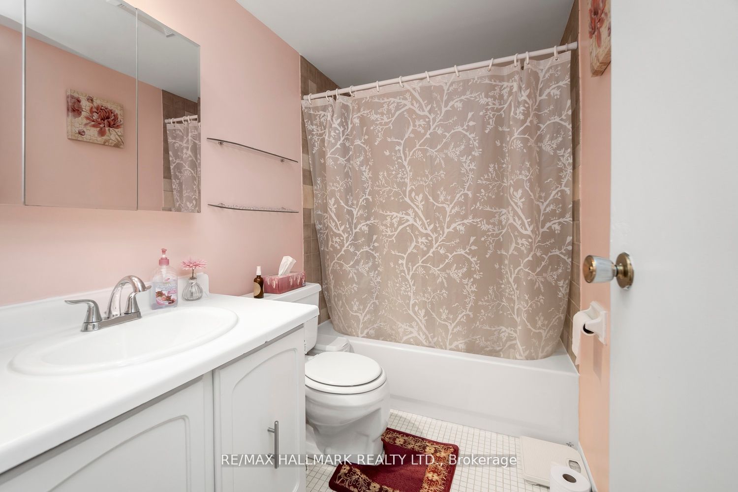 2542 Argyle Road, #801