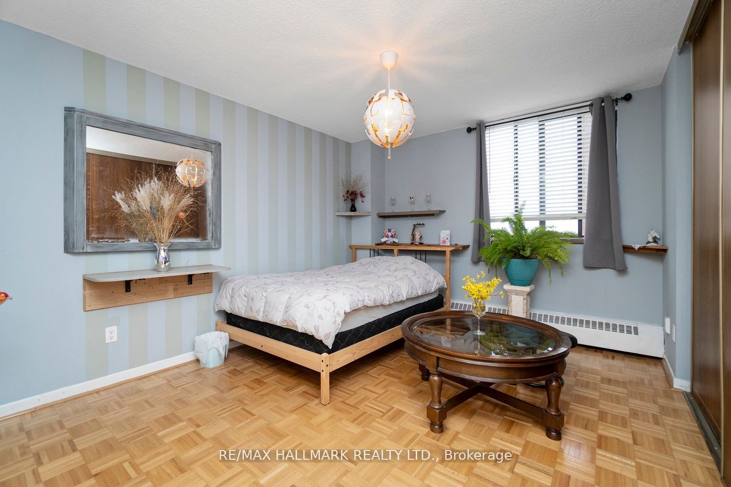 2542 Argyle Road, #801