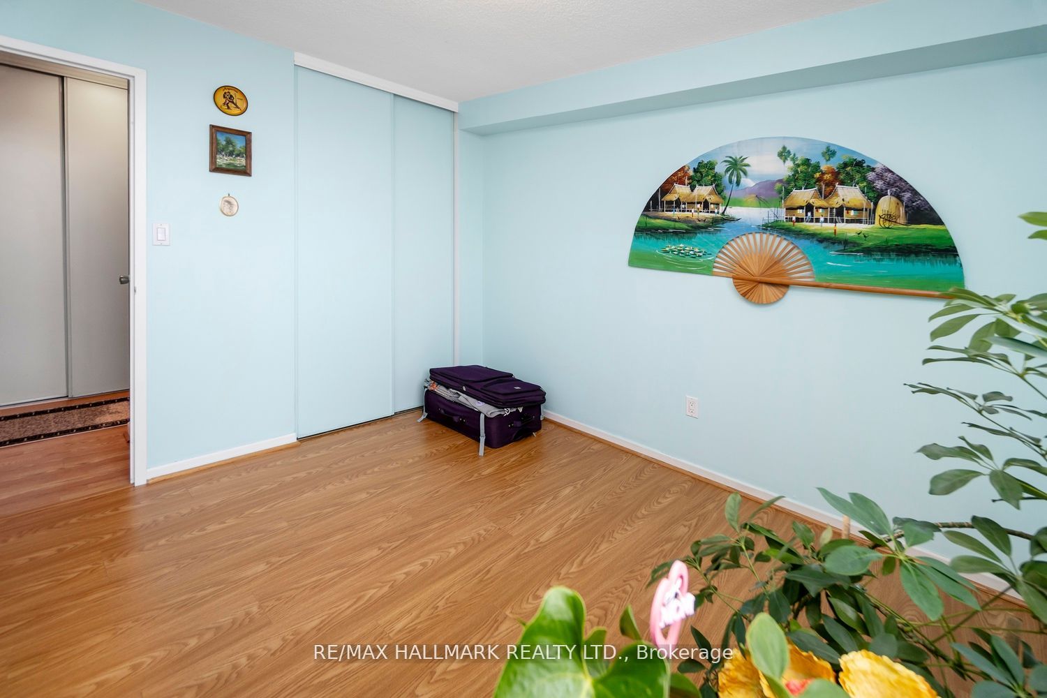 2542 Argyle Road, #801