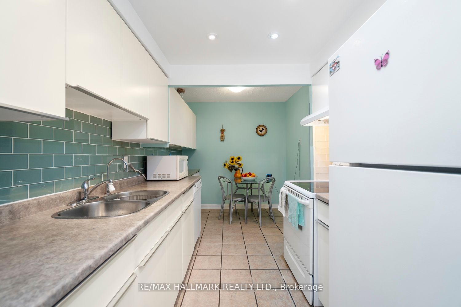 2542 Argyle Road, #801