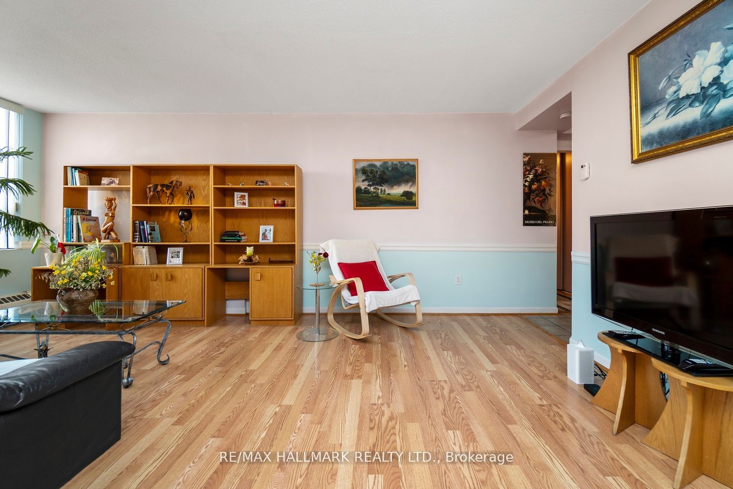 2542 Argyle Road, #801