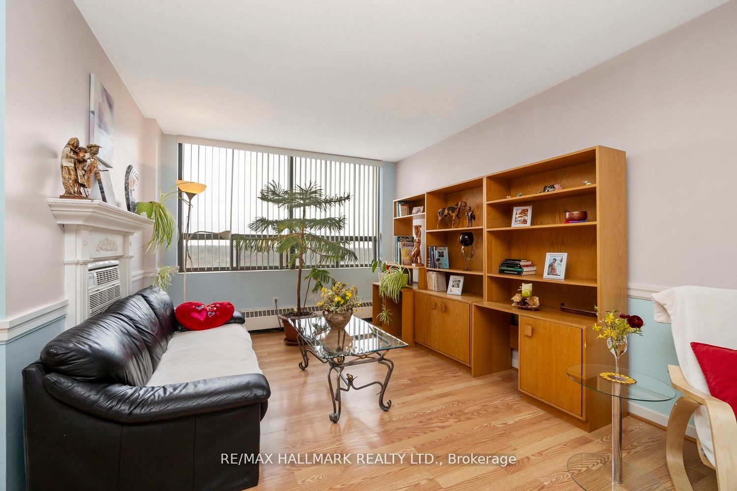 2542 Argyle Road, #801