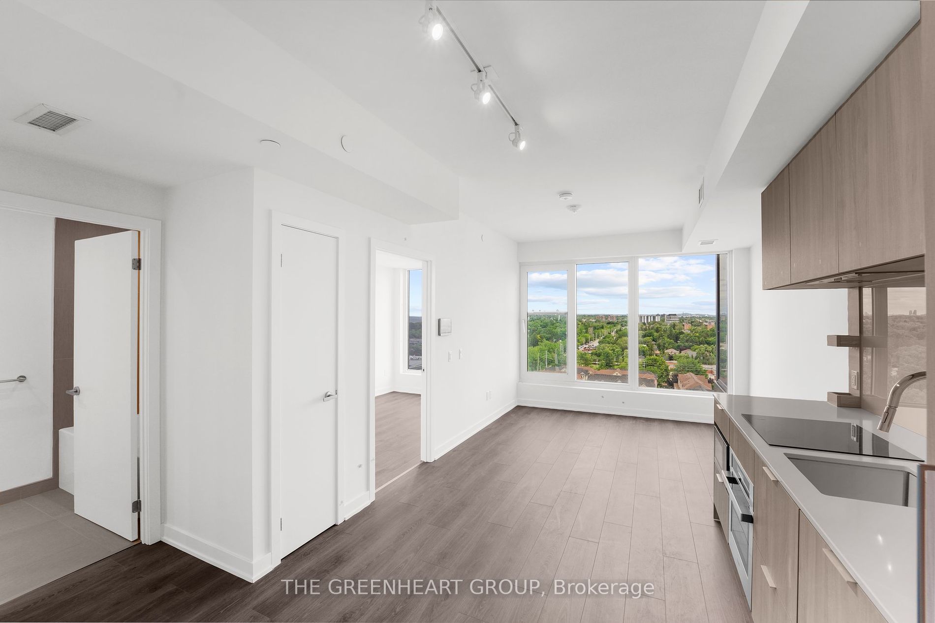 28 Ann Street #1304
