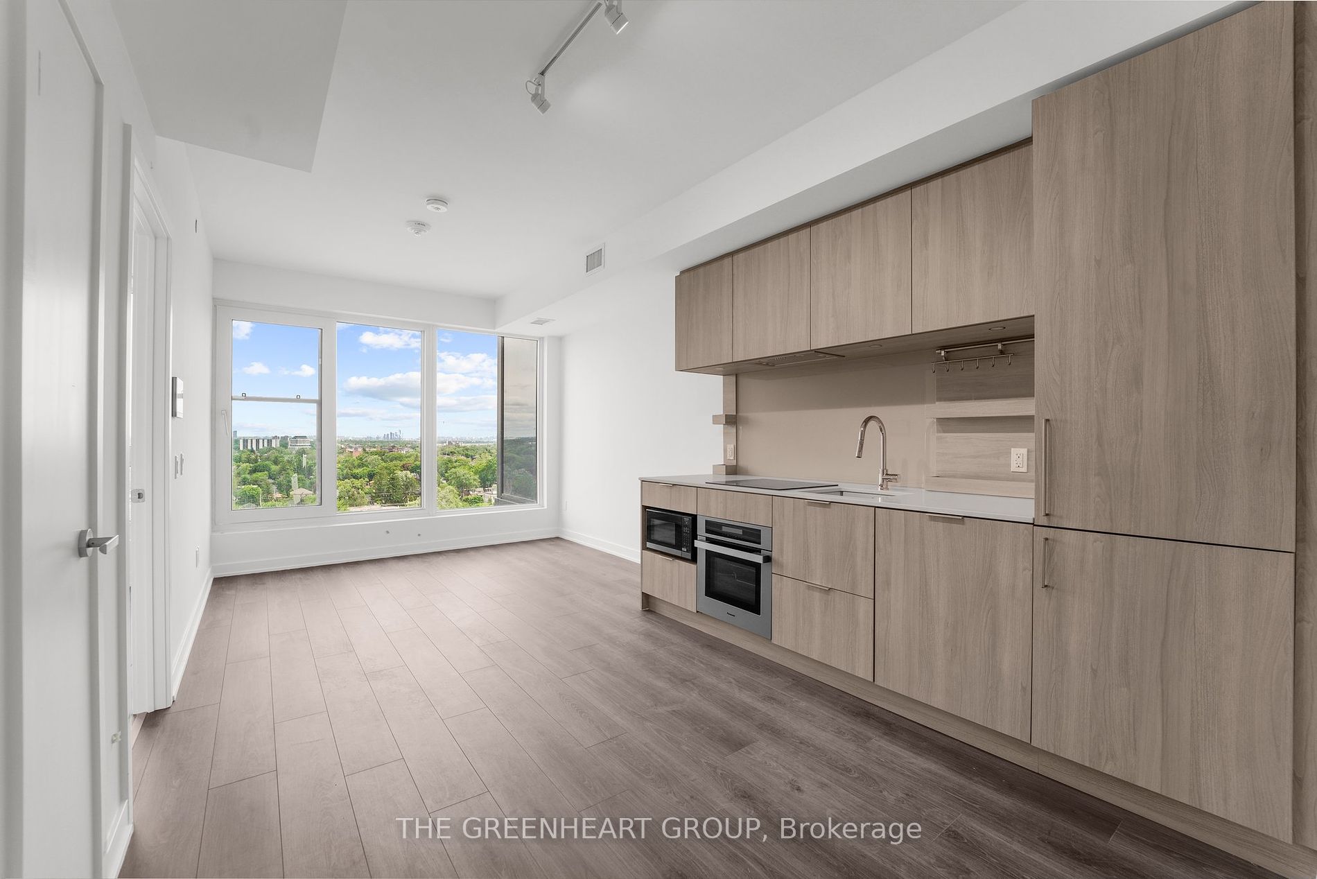 28 Ann Street #1304