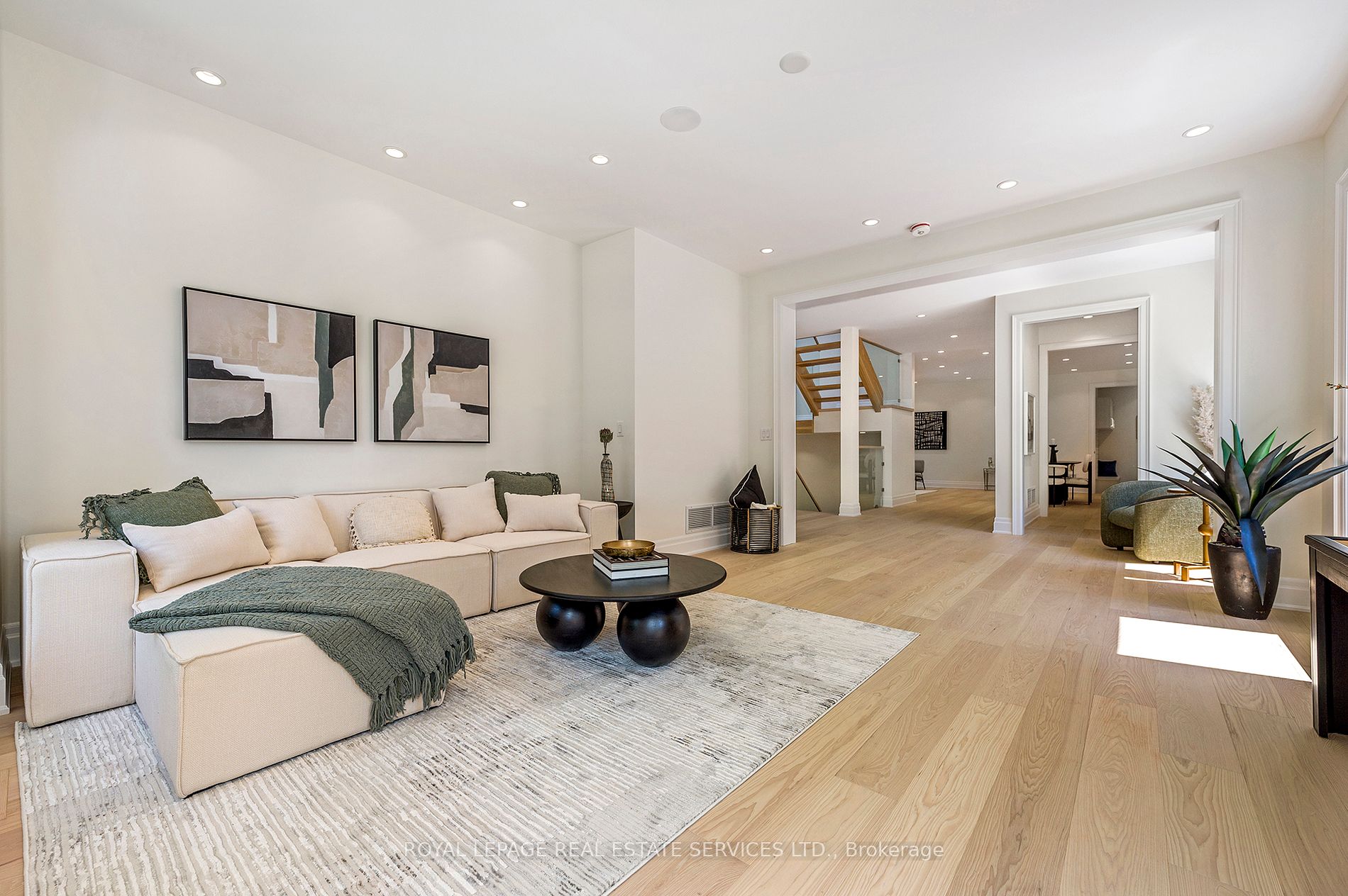 1618 Dogwood Trail