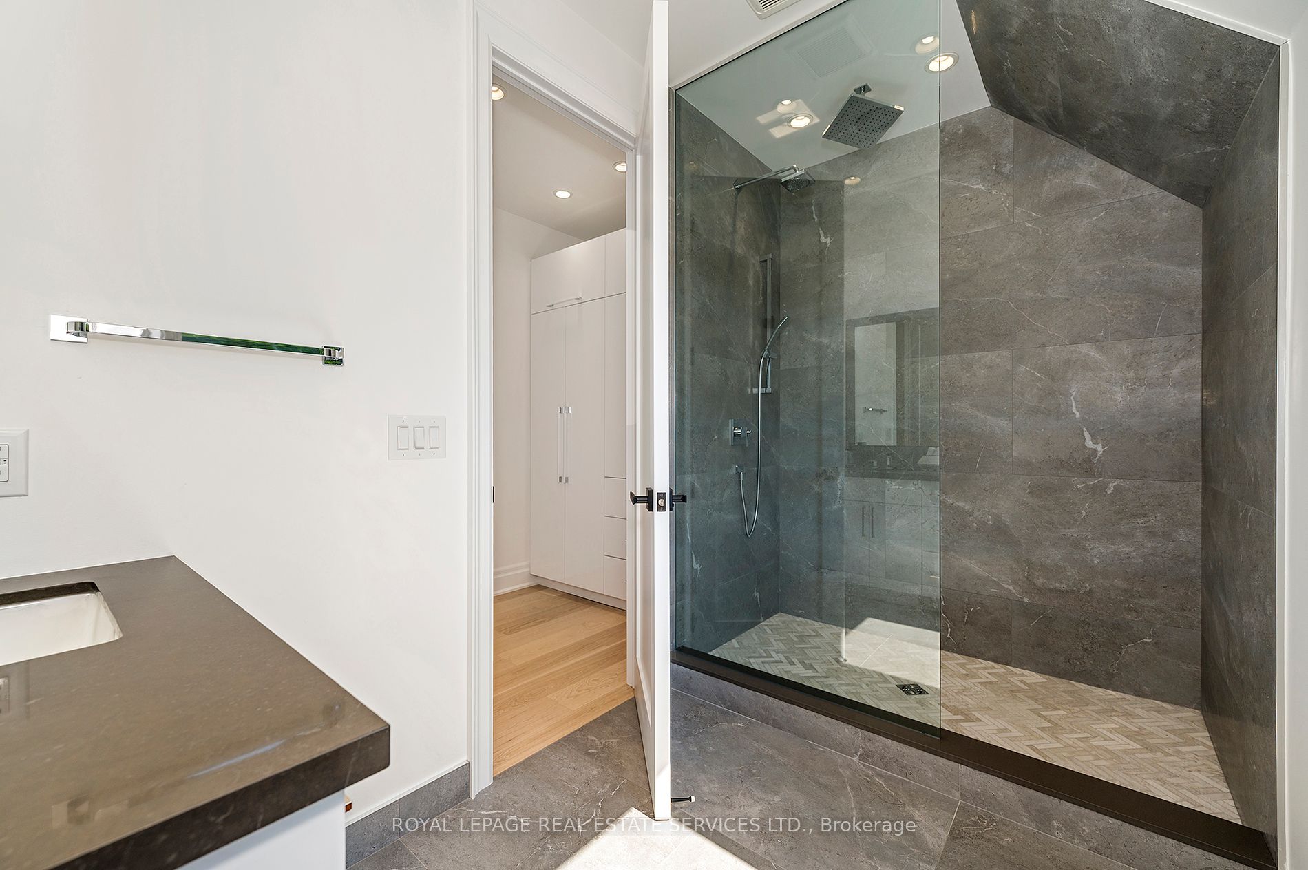 1618 Dogwood Trail