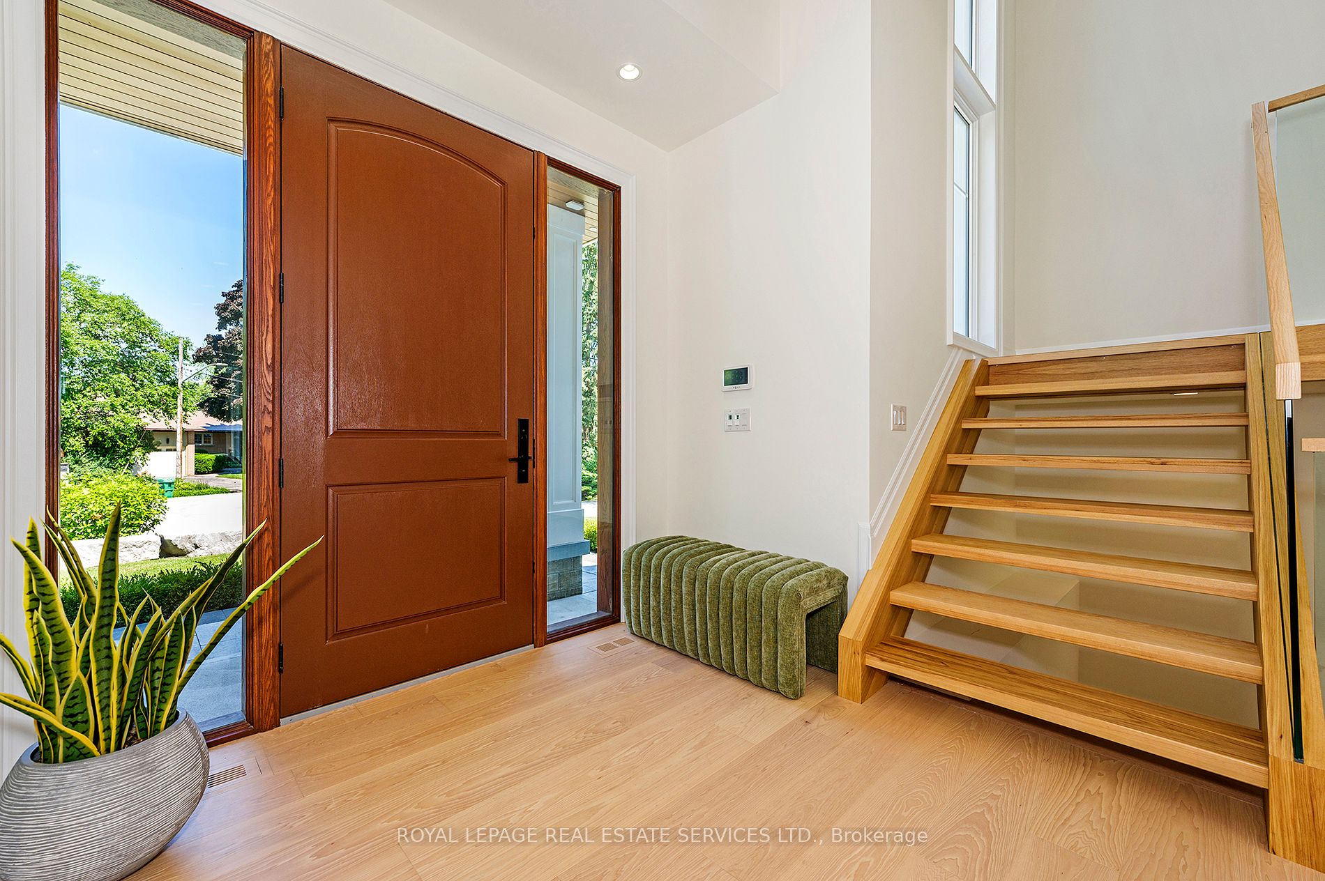 1618 Dogwood Trail