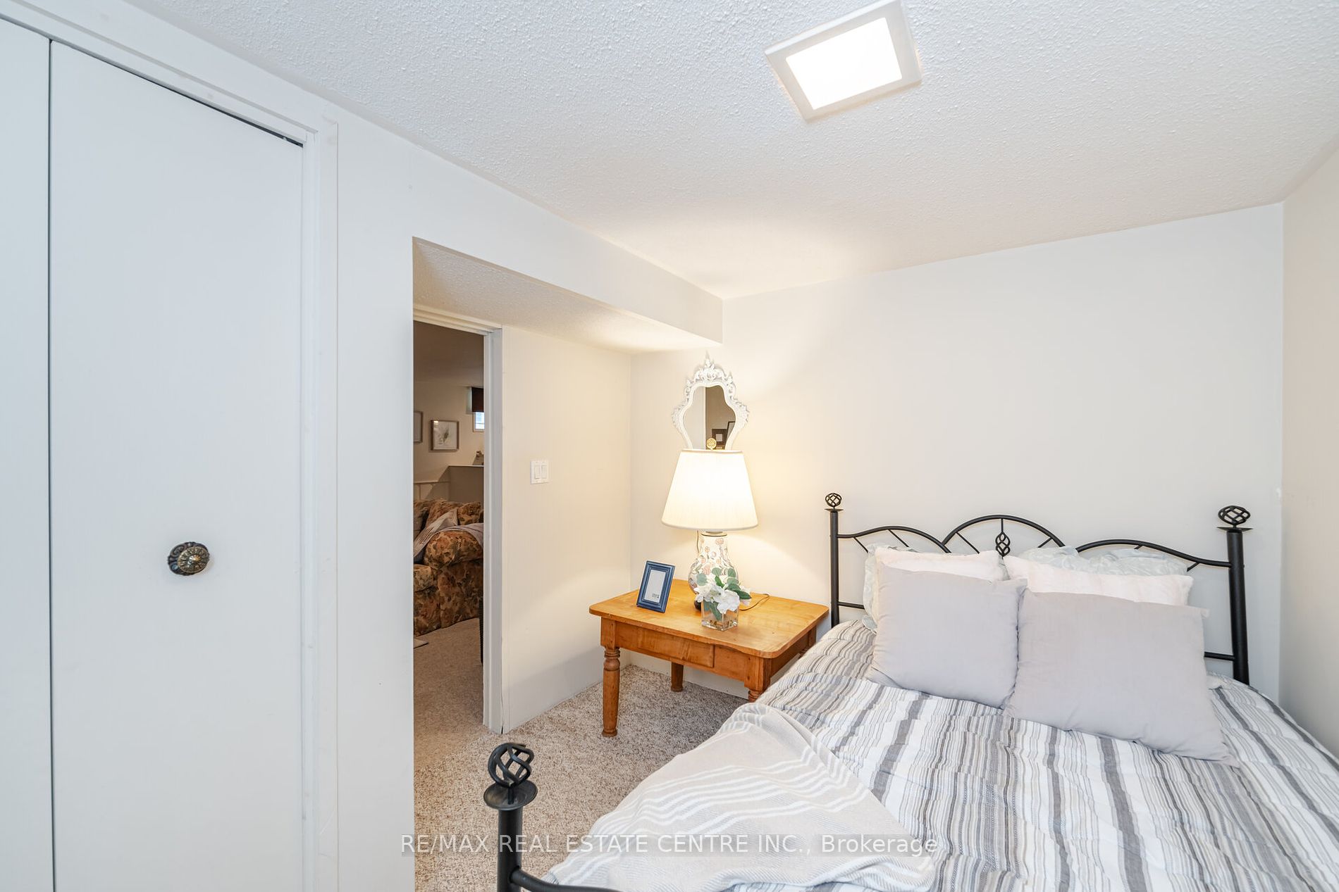 238 Laurier Avenue