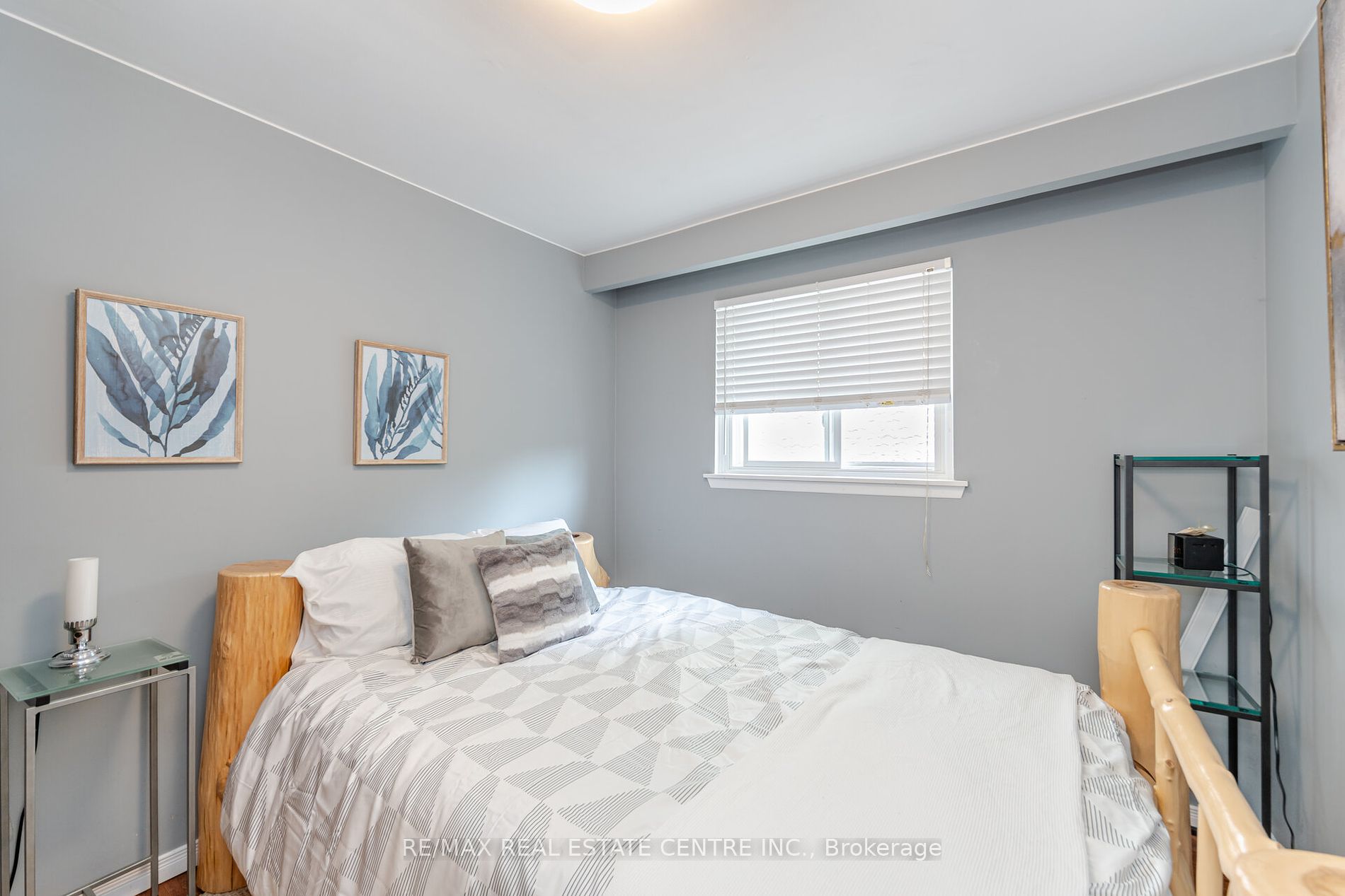 238 Laurier Avenue