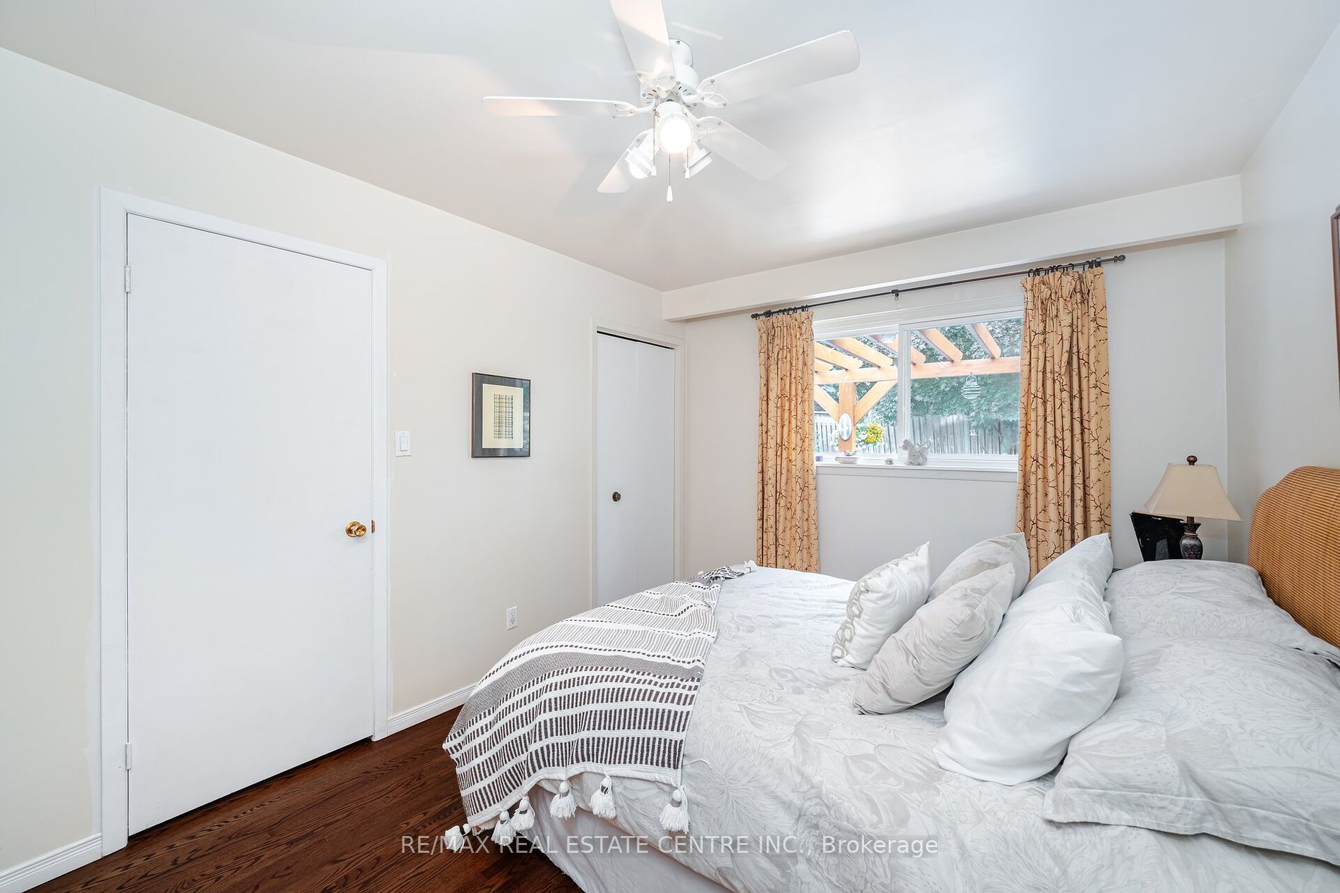 238 Laurier Avenue