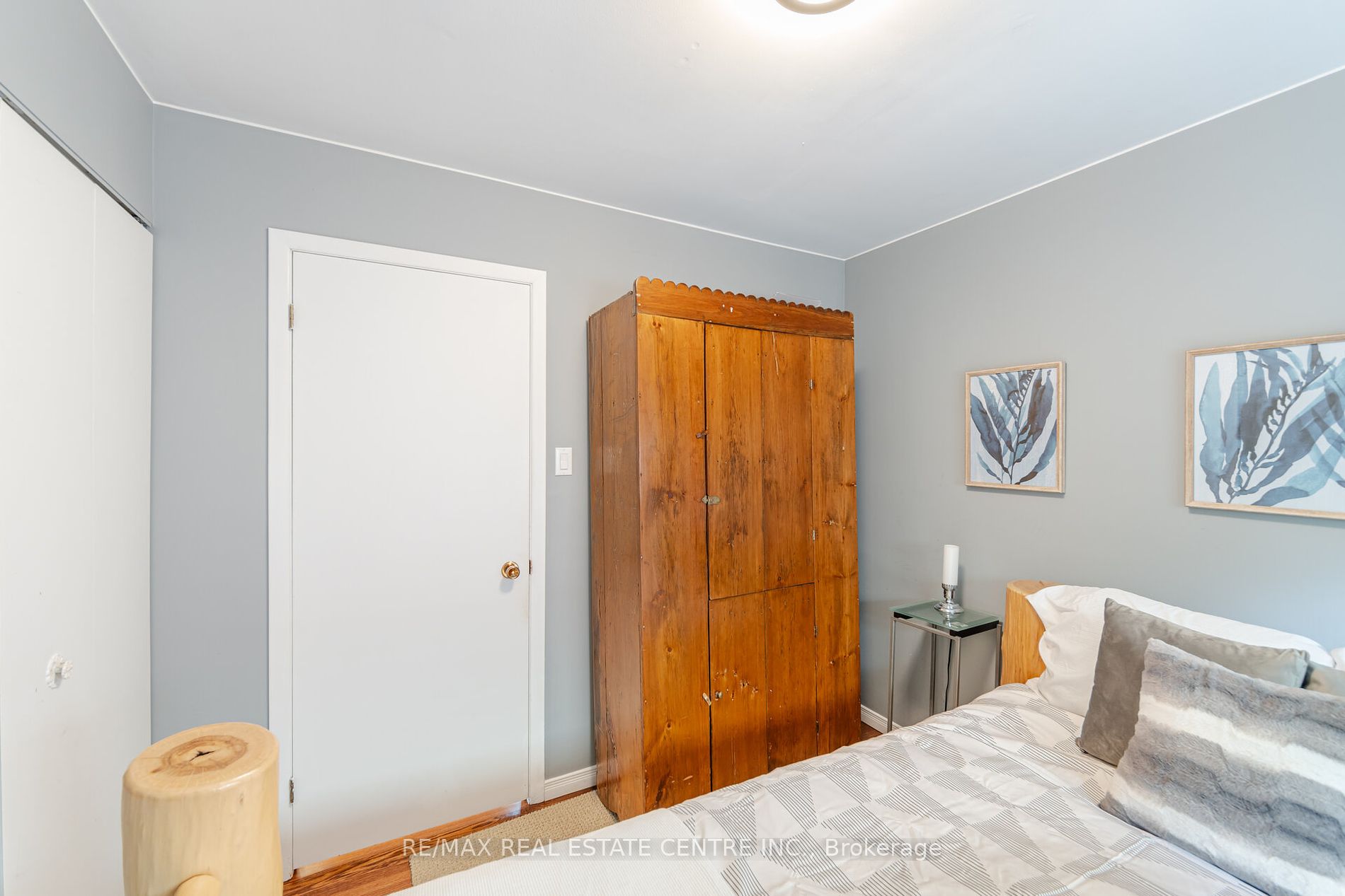 238 Laurier Avenue