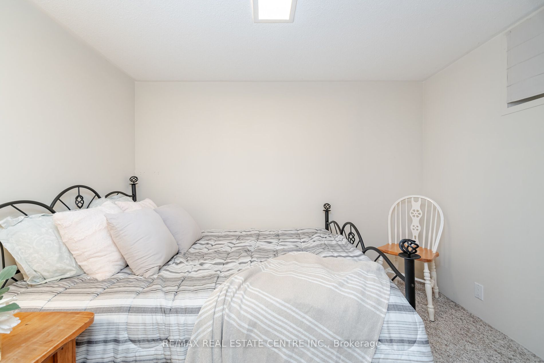 238 Laurier Avenue