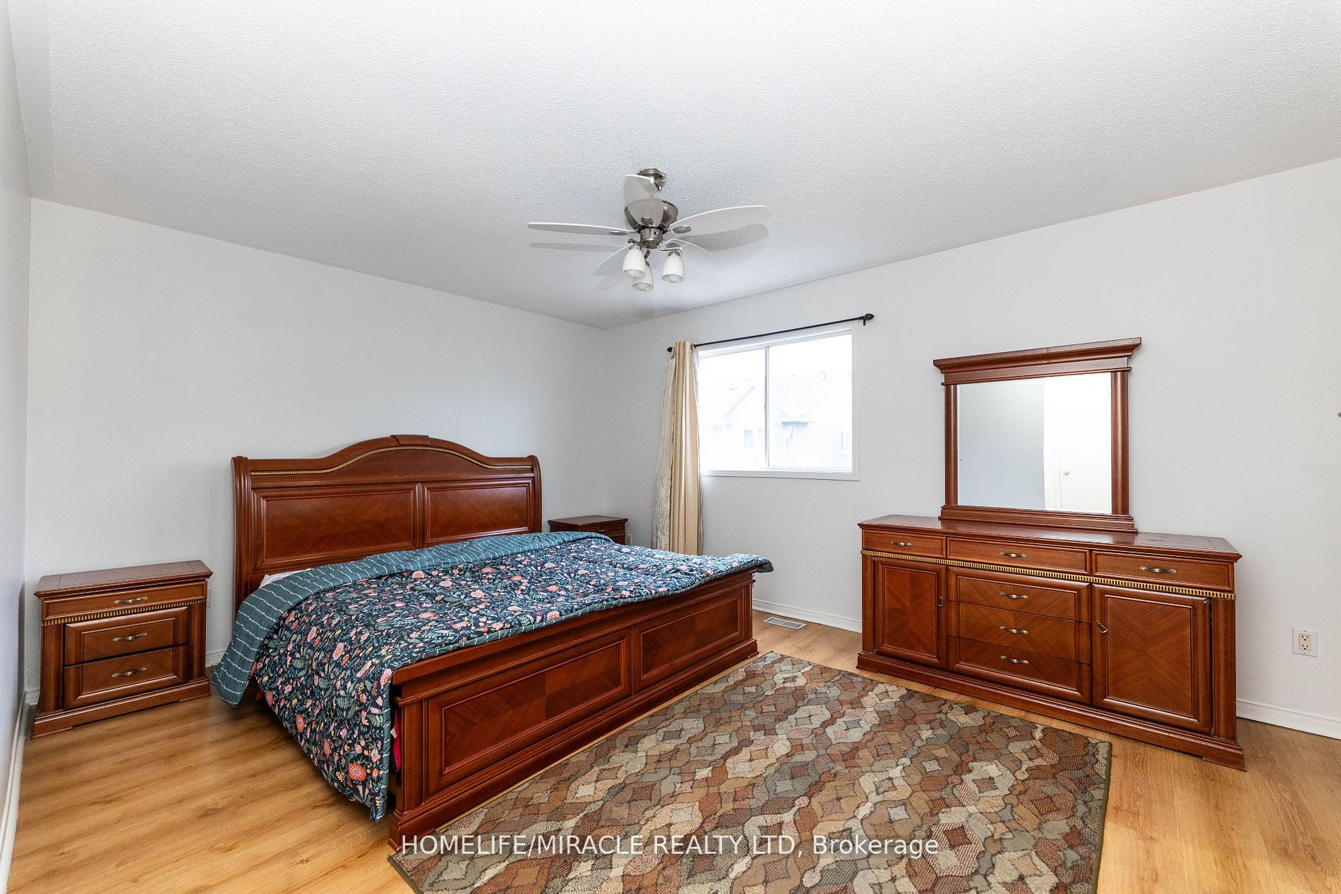 1823 Stevington Crescent