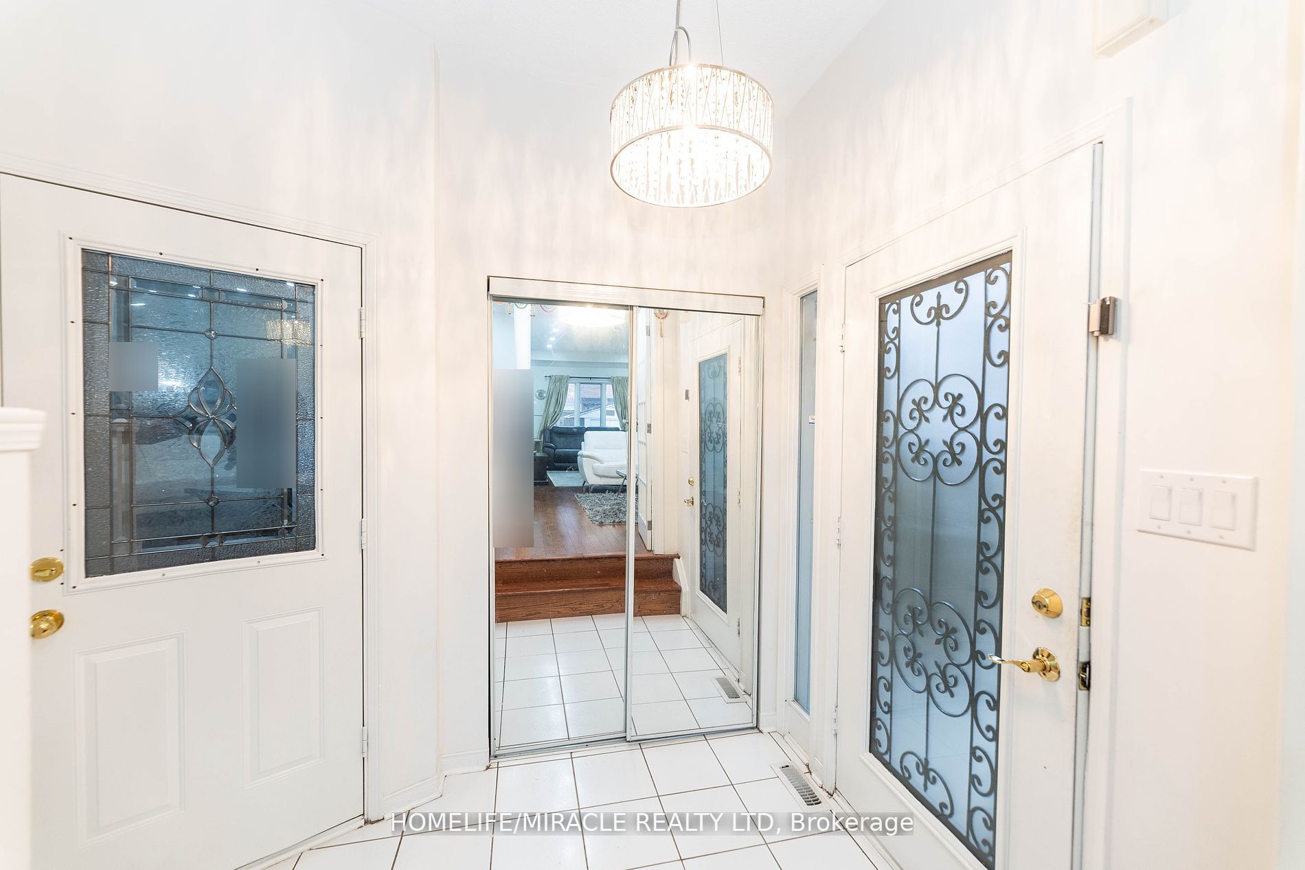 1823 Stevington Crescent