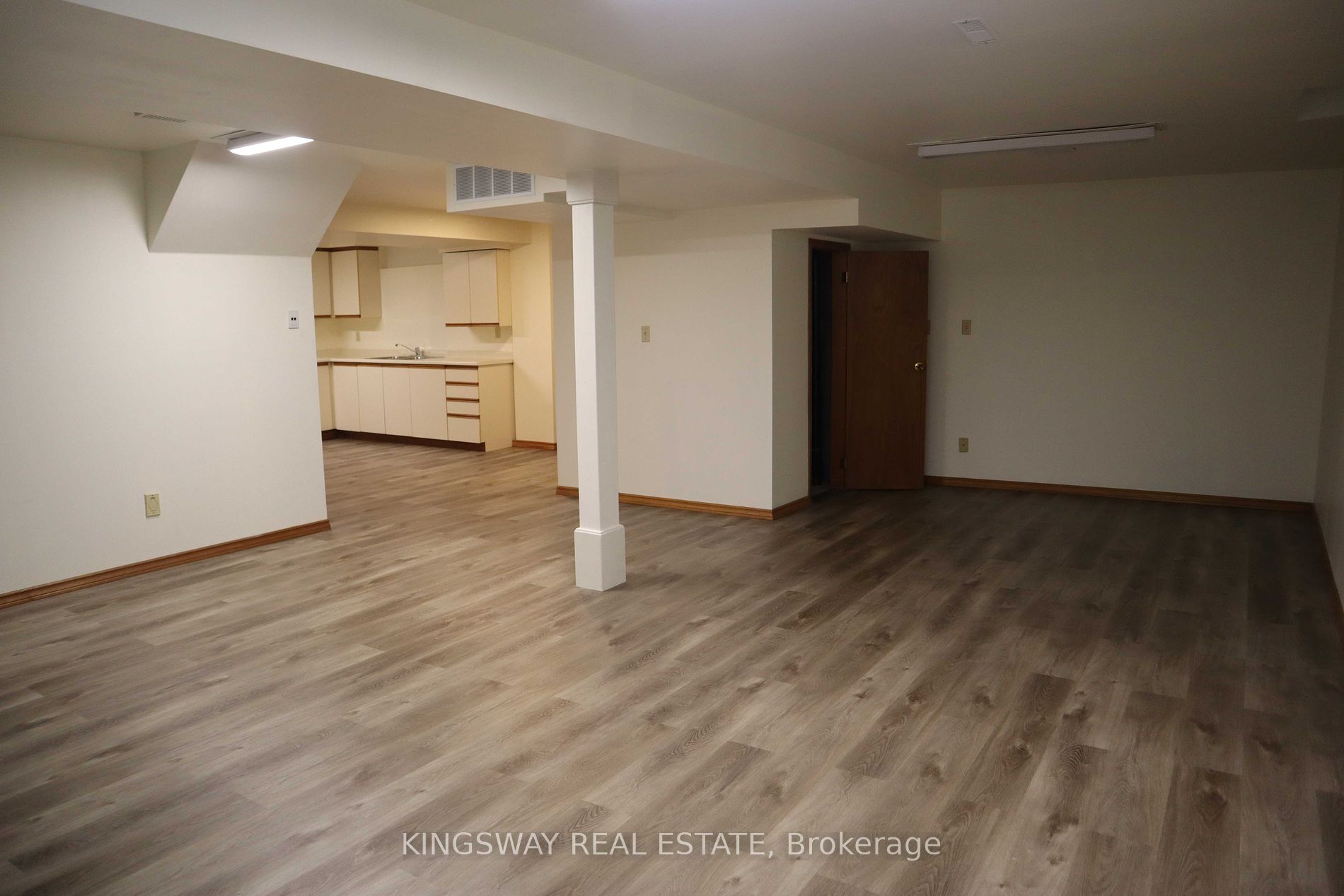 3498 Redmond Rd