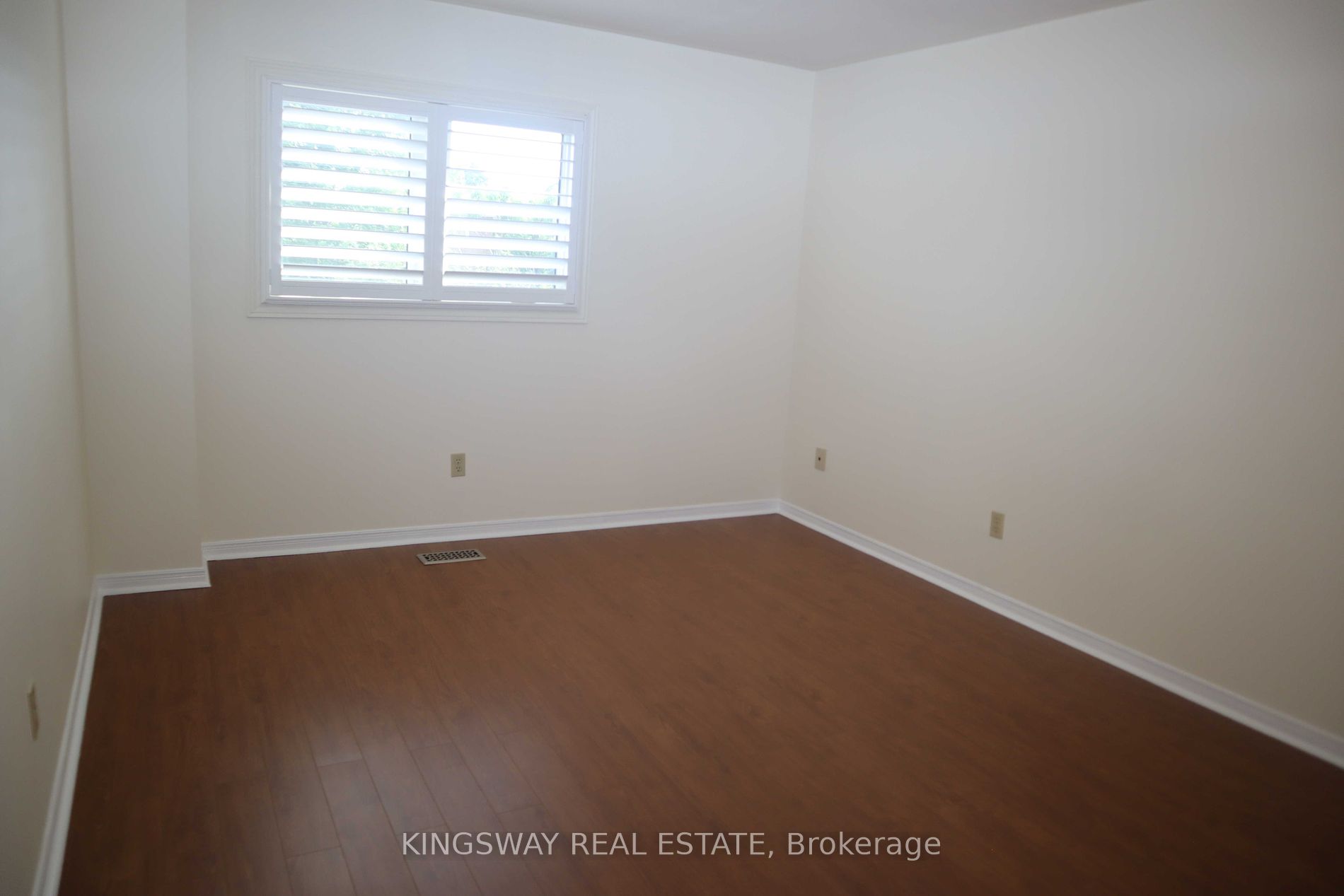 3498 Redmond Rd