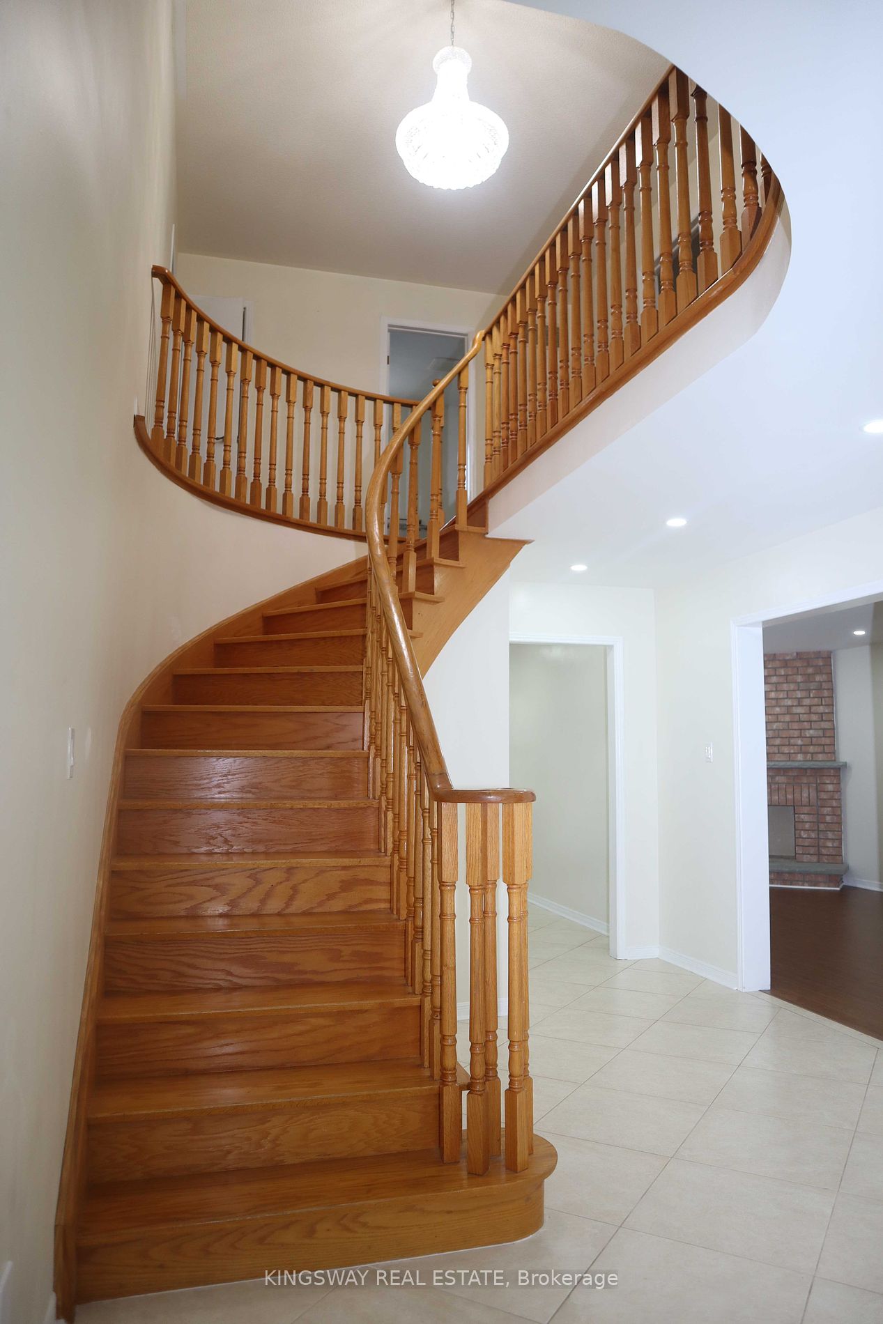 3498 Redmond Rd