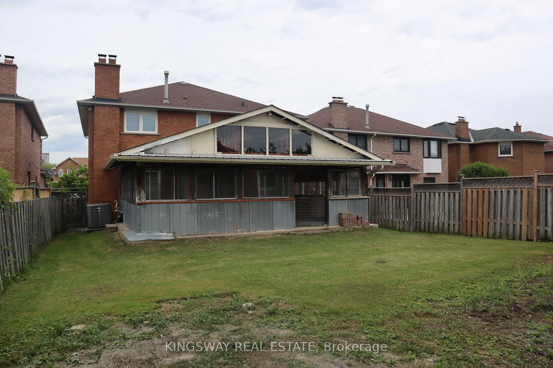 3498 Redmond Rd