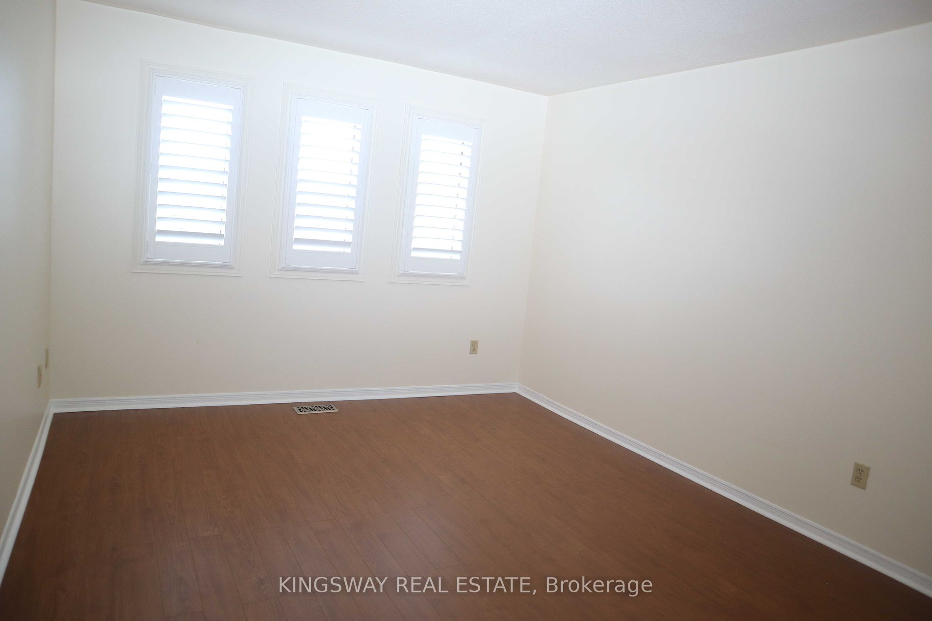 3498 Redmond Rd
