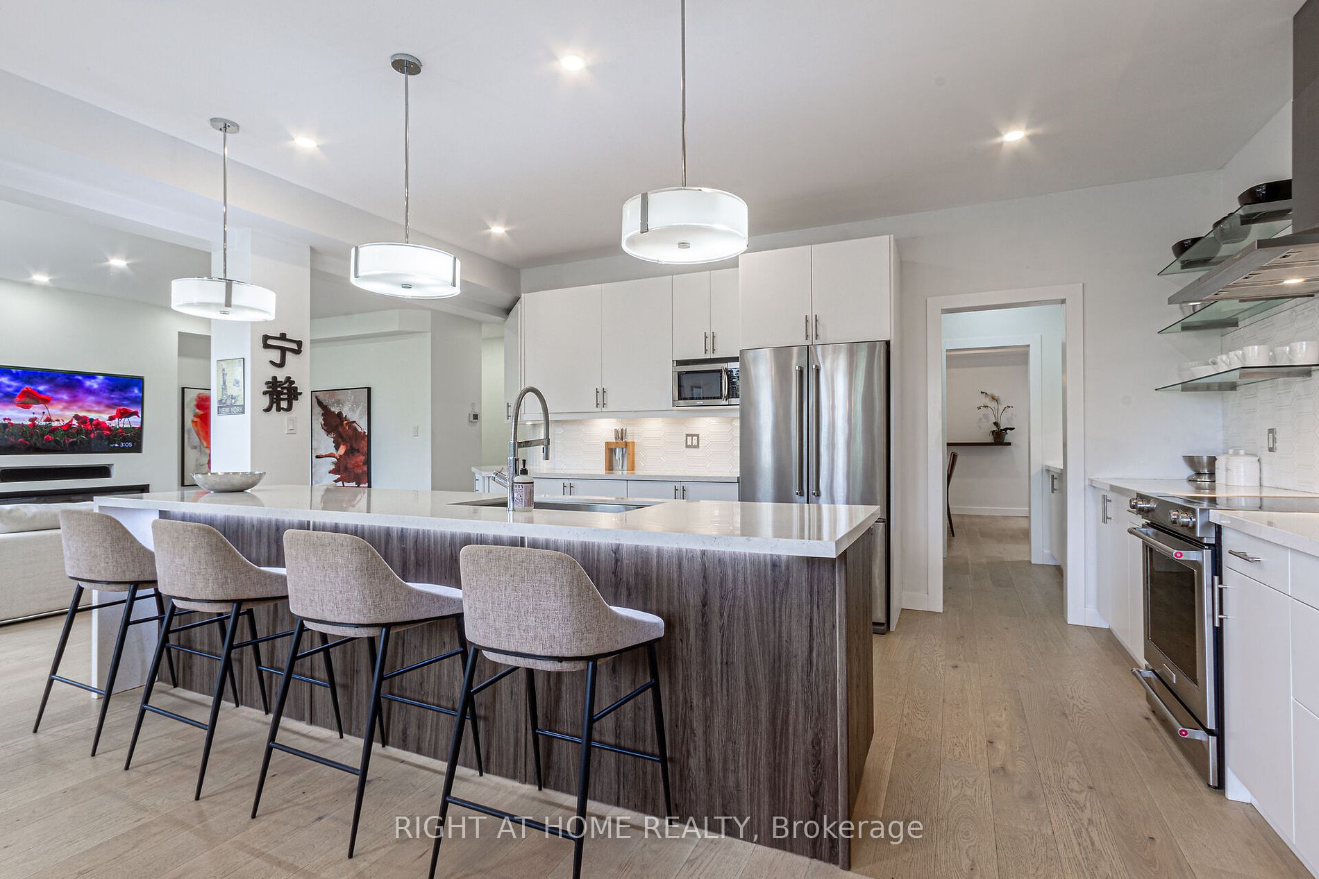 2363 Yolanda Drive