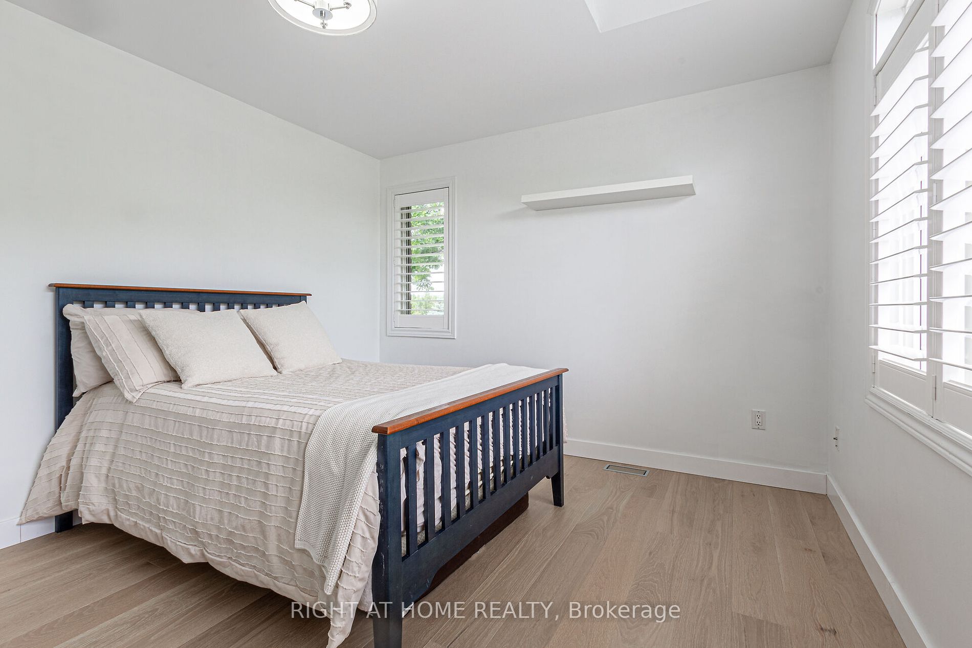 2363 Yolanda Drive