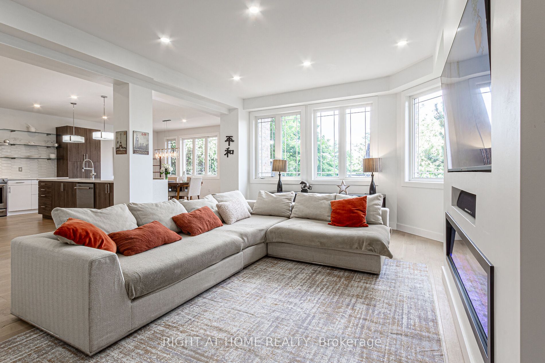 2363 Yolanda Drive