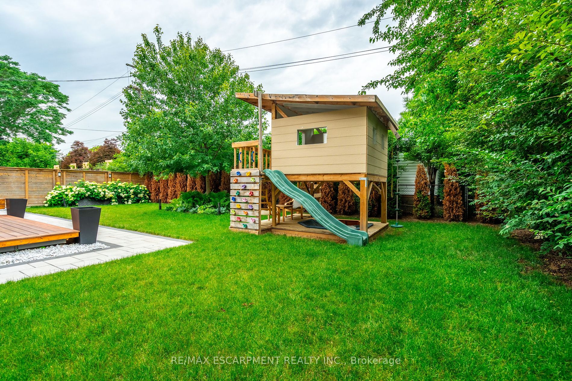 358 Arden Crescent