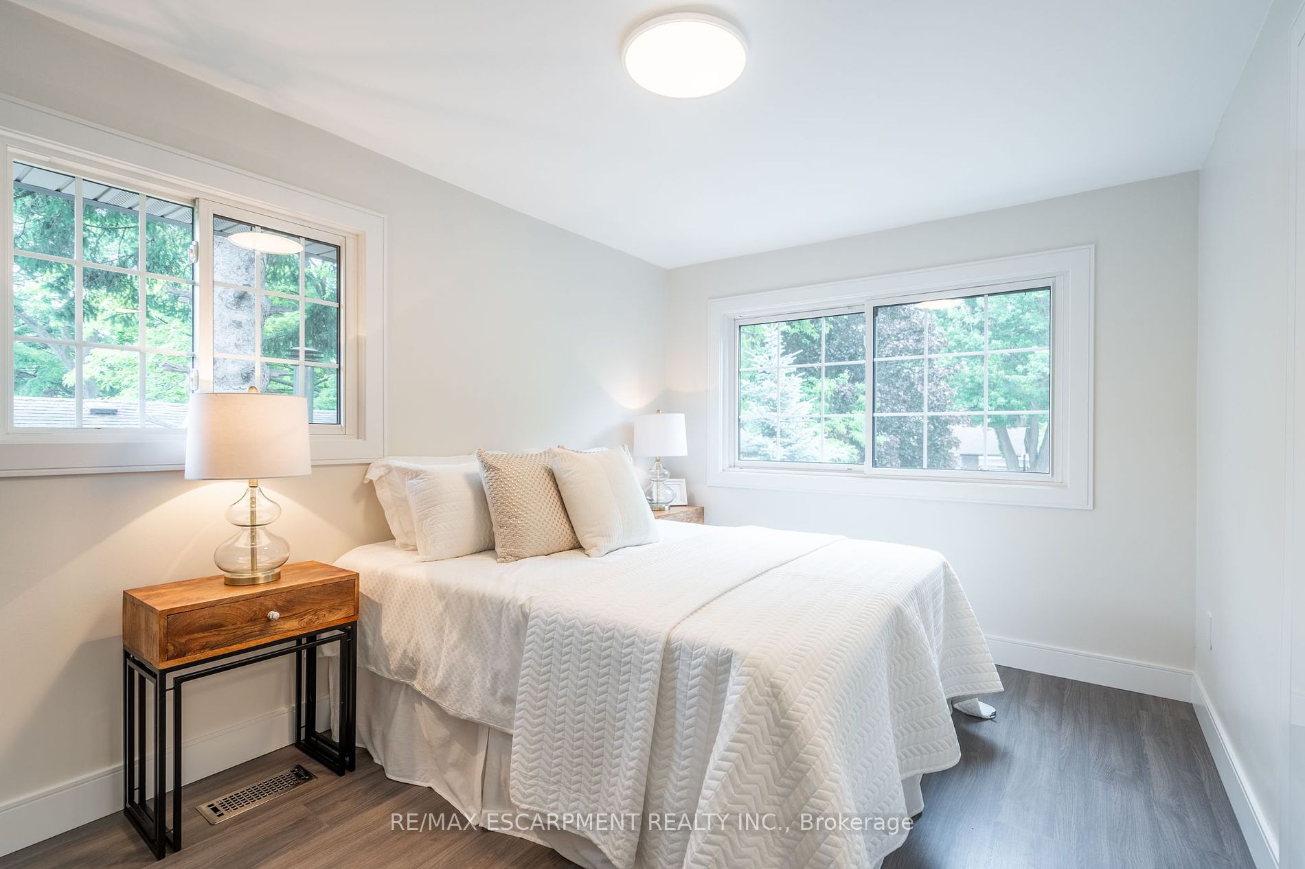 358 Arden Crescent