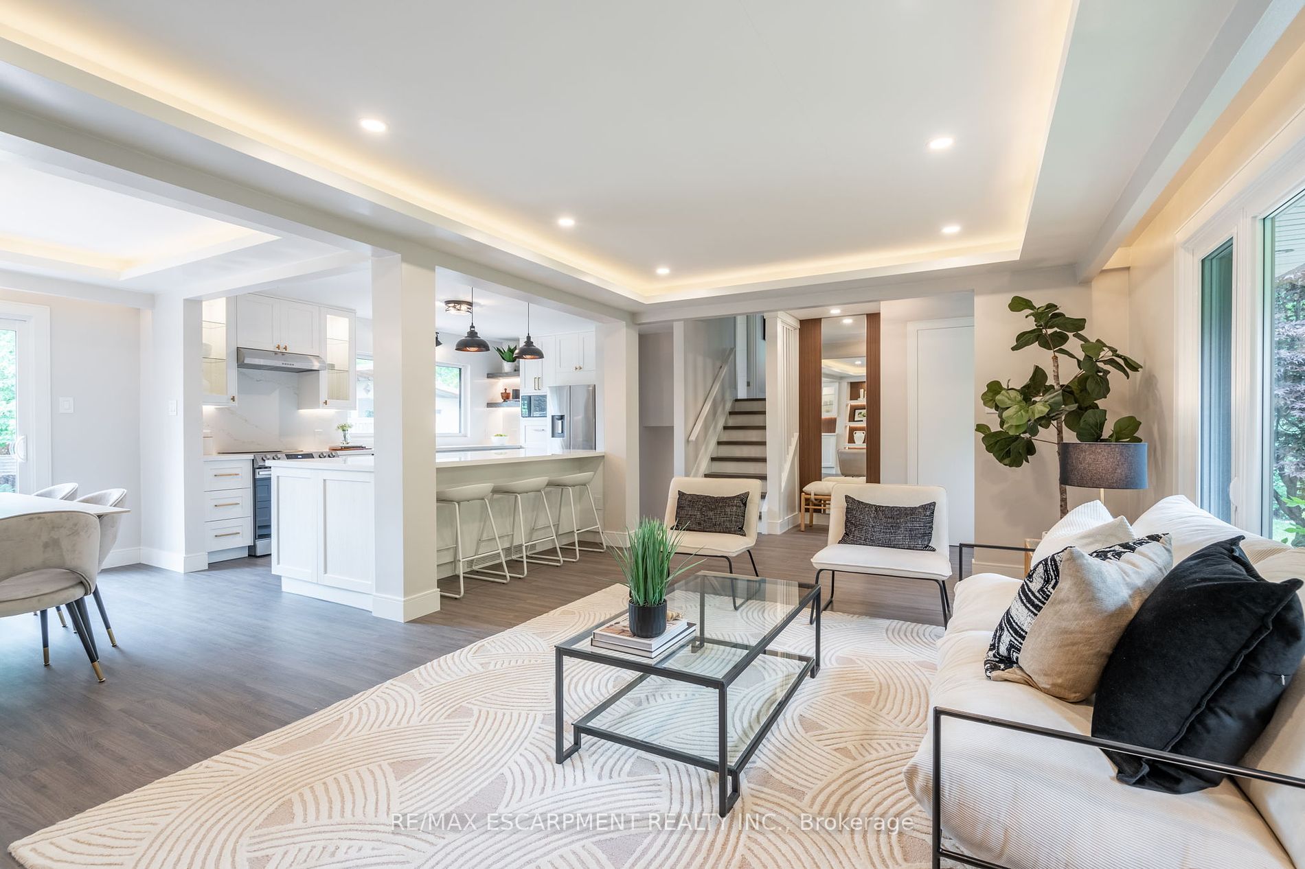358 Arden Crescent