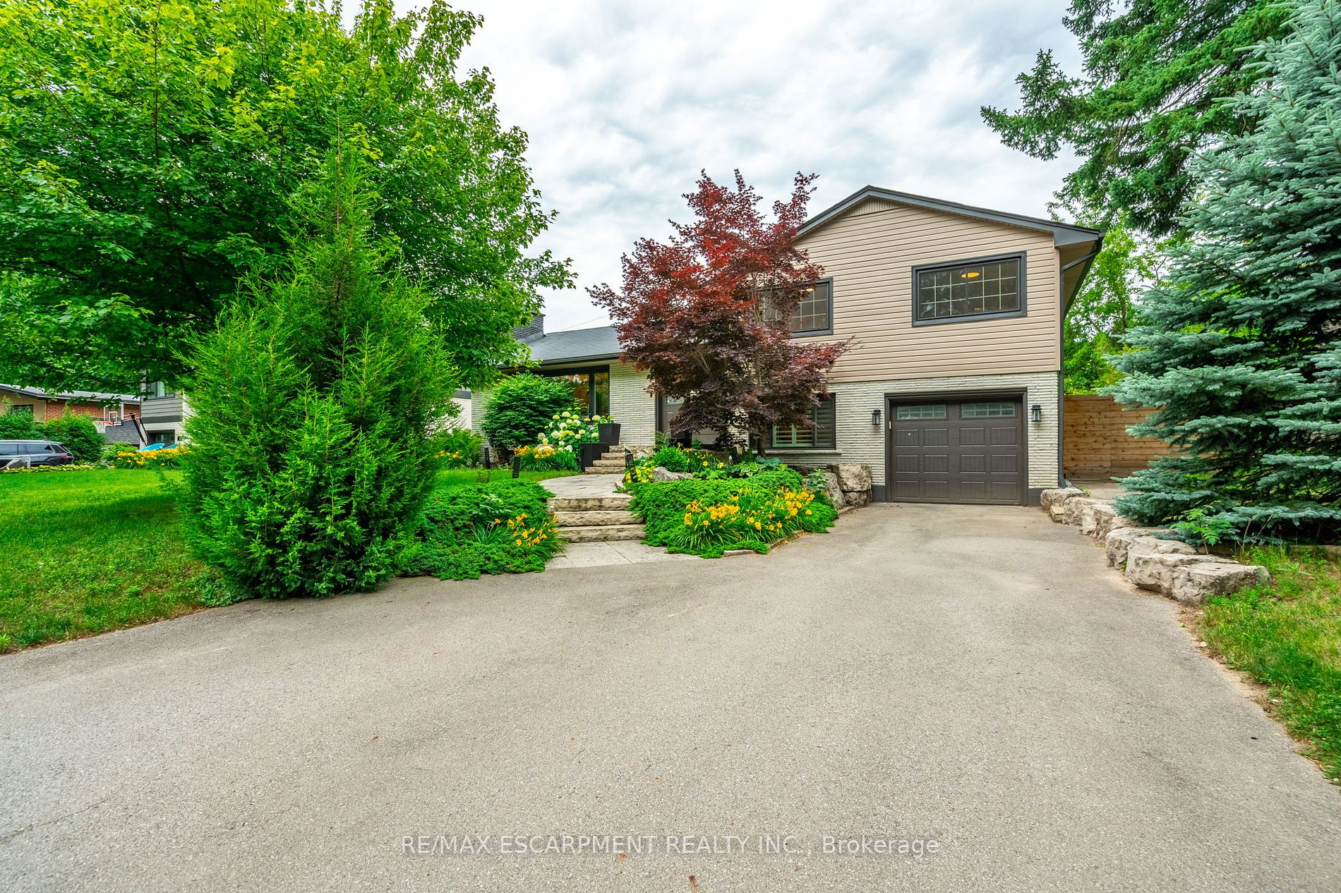 358 Arden Crescent