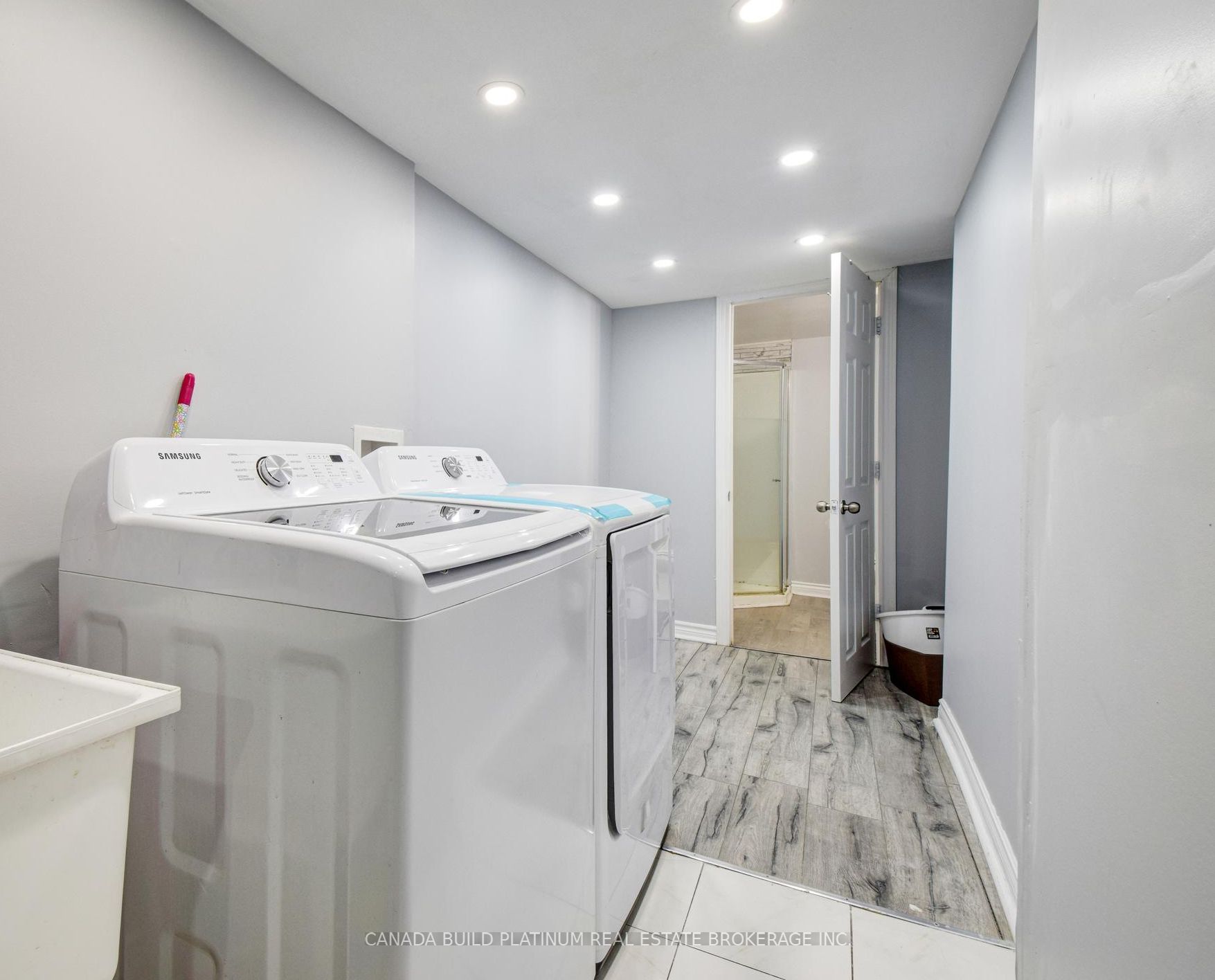 31 Tribune Dr