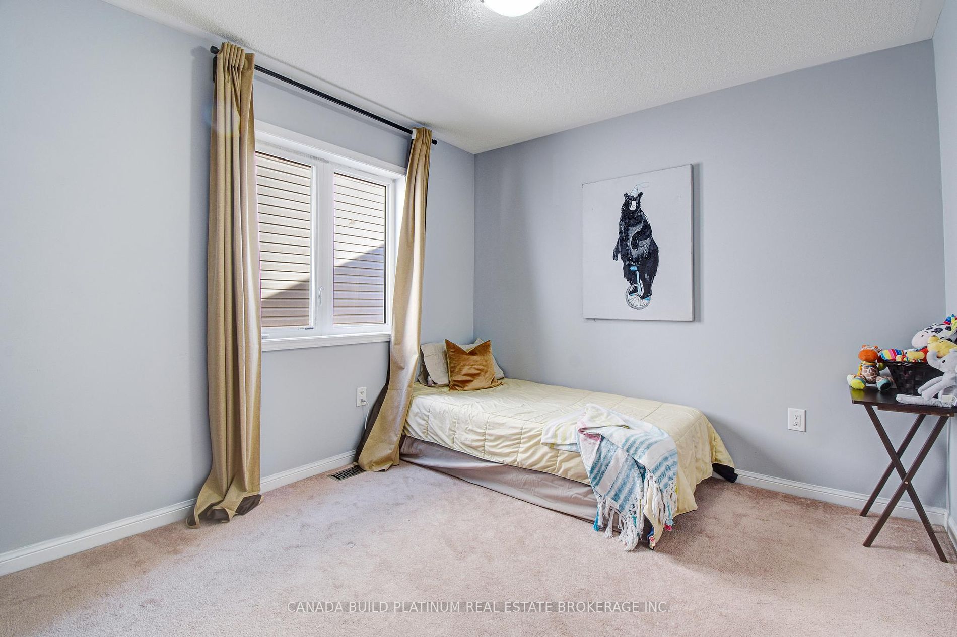 31 Tribune Dr