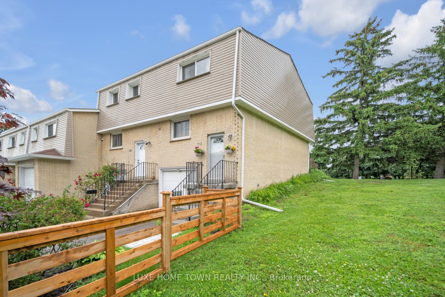 400 Mississauga Valley Boulevard #160