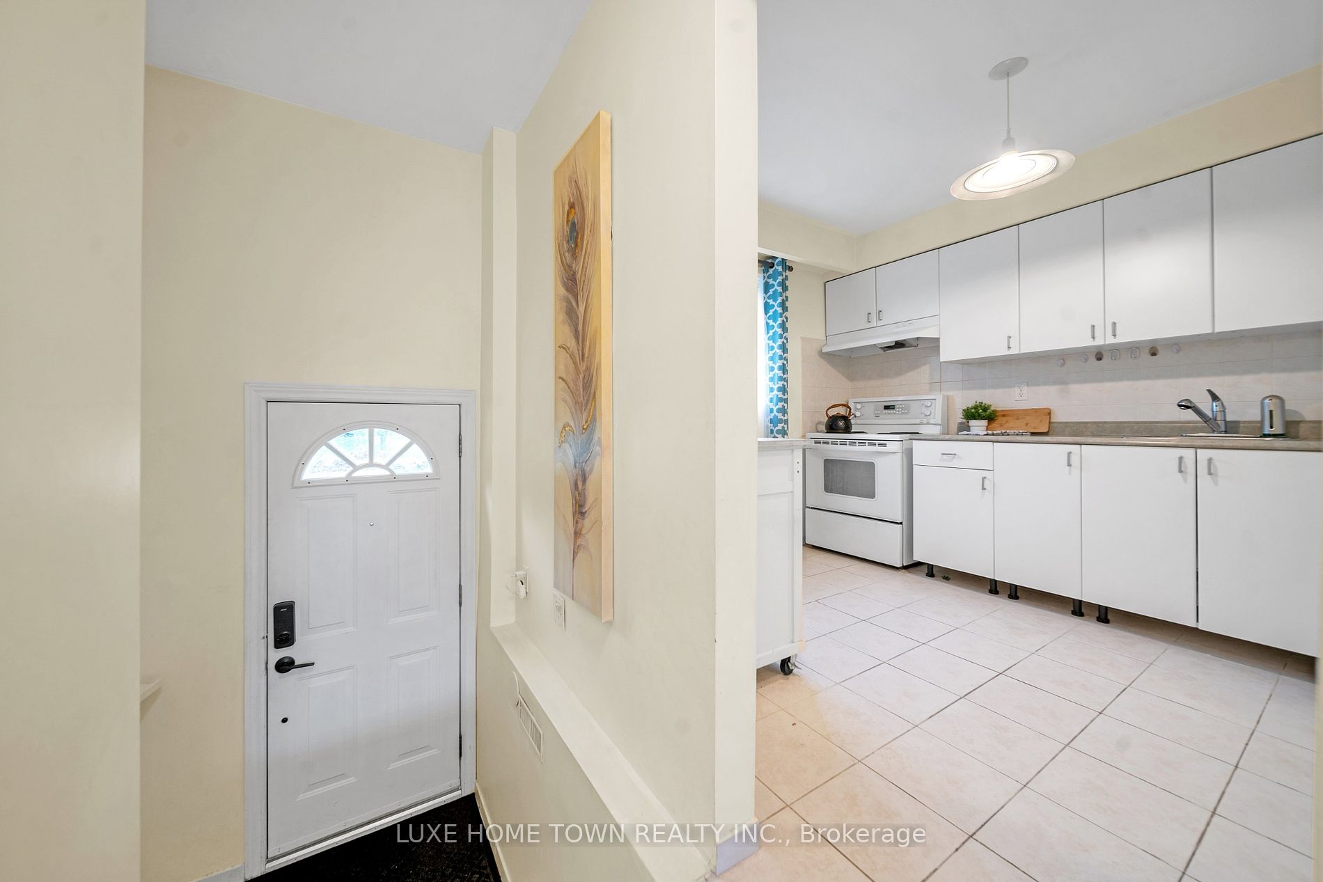 400 Mississauga Valley Boulevard #160