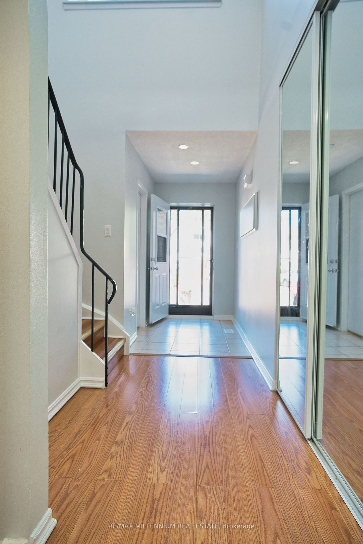 2700 BATTLEFORD Road #19