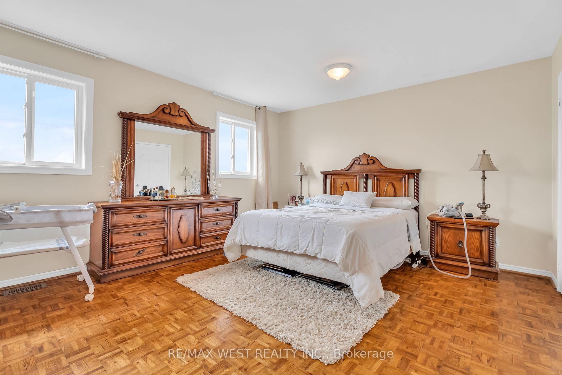 103 Bernice Cres
