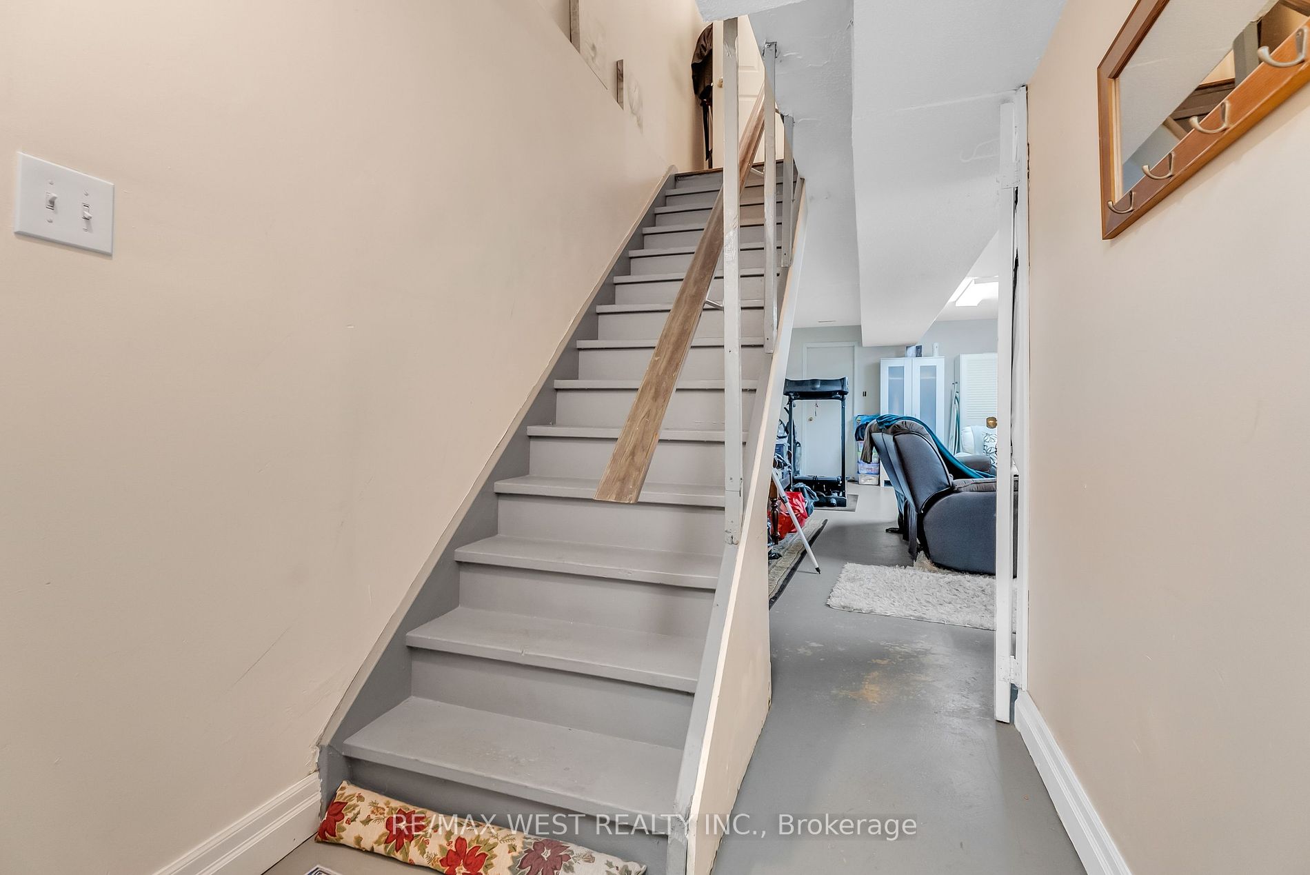 103 Bernice Cres