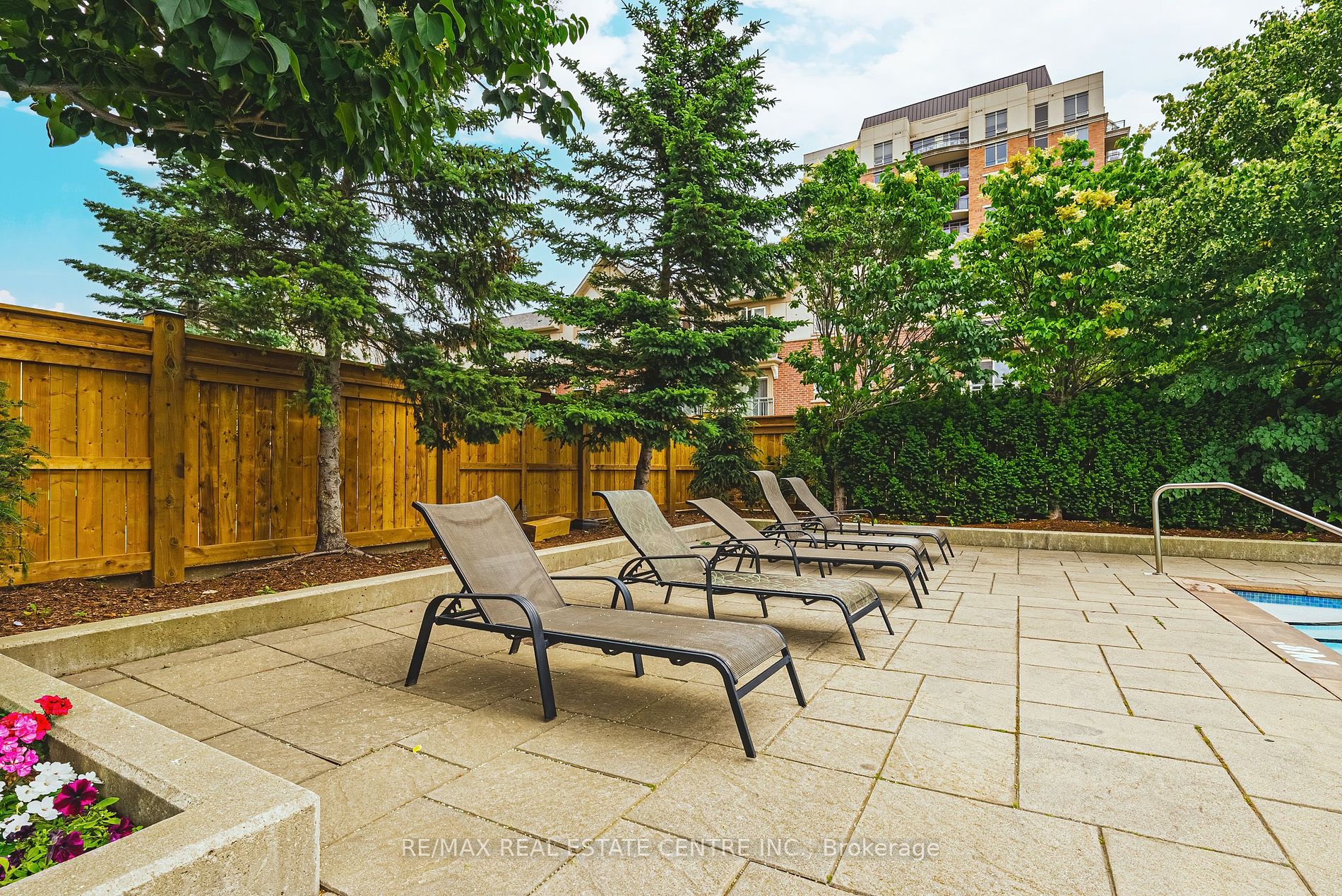 2325 Central Park Drive, #1112