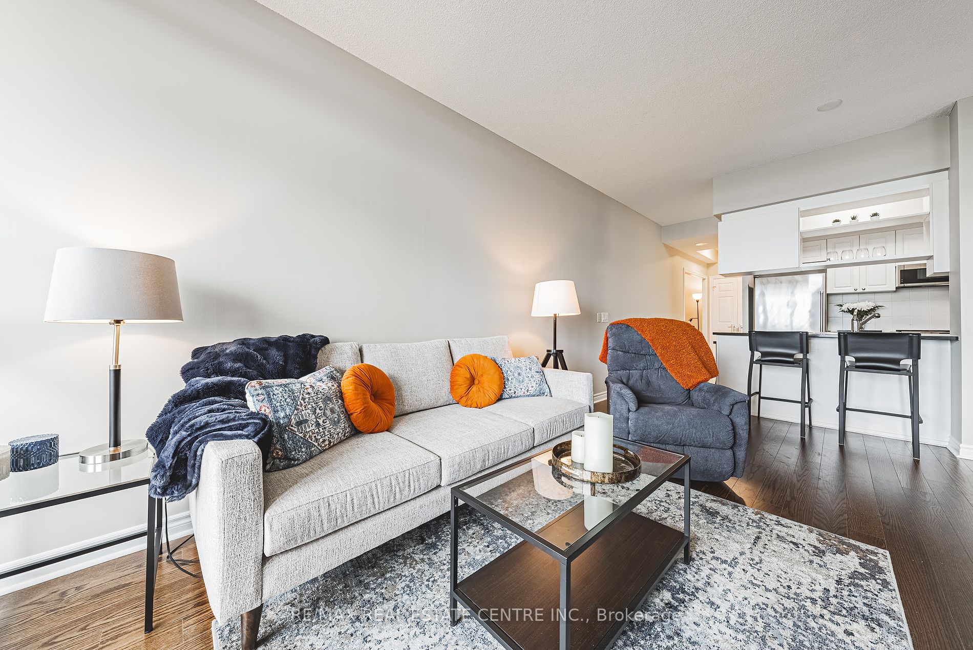 2325 Central Park Drive, #1112
