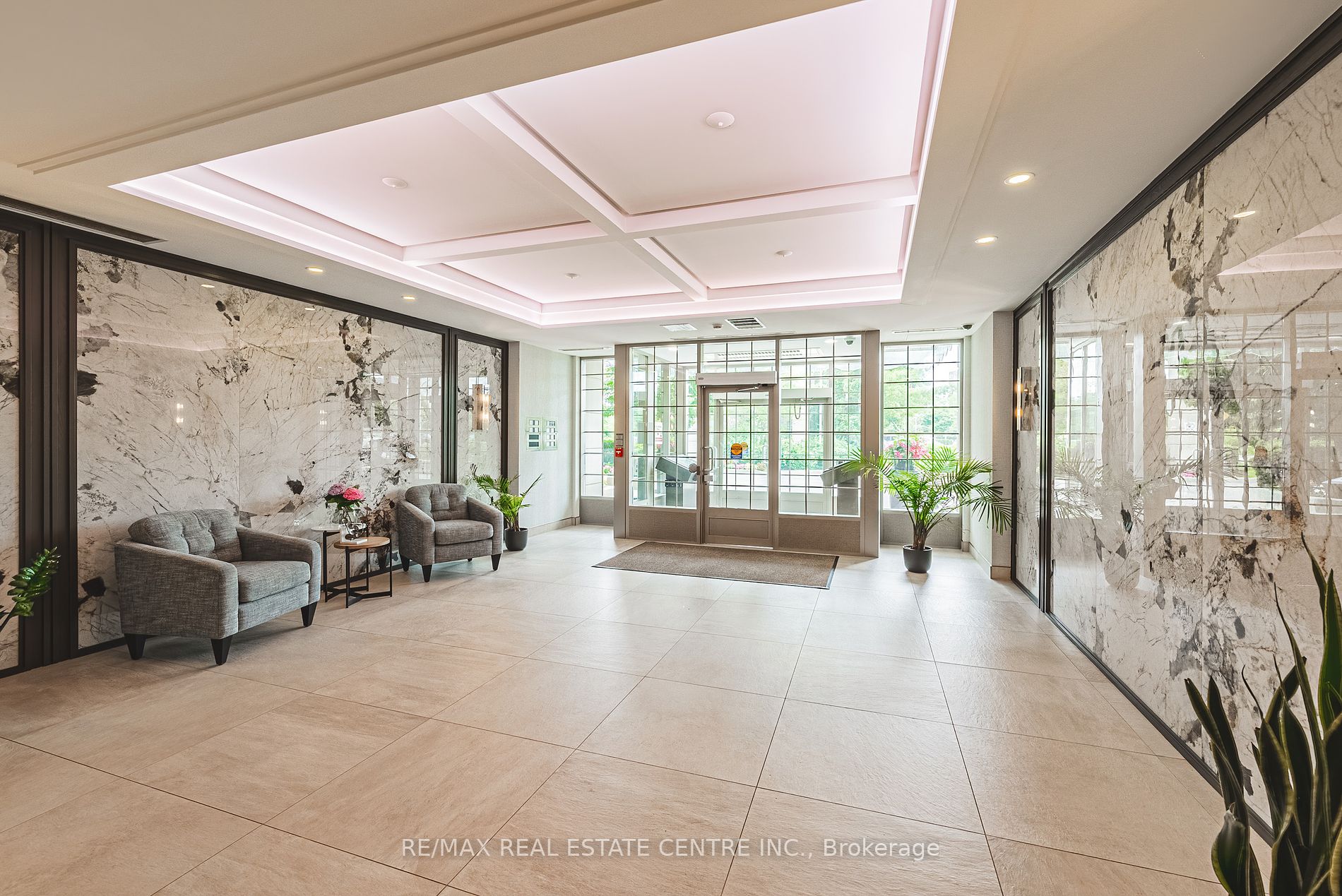 2325 Central Park Drive, #1112