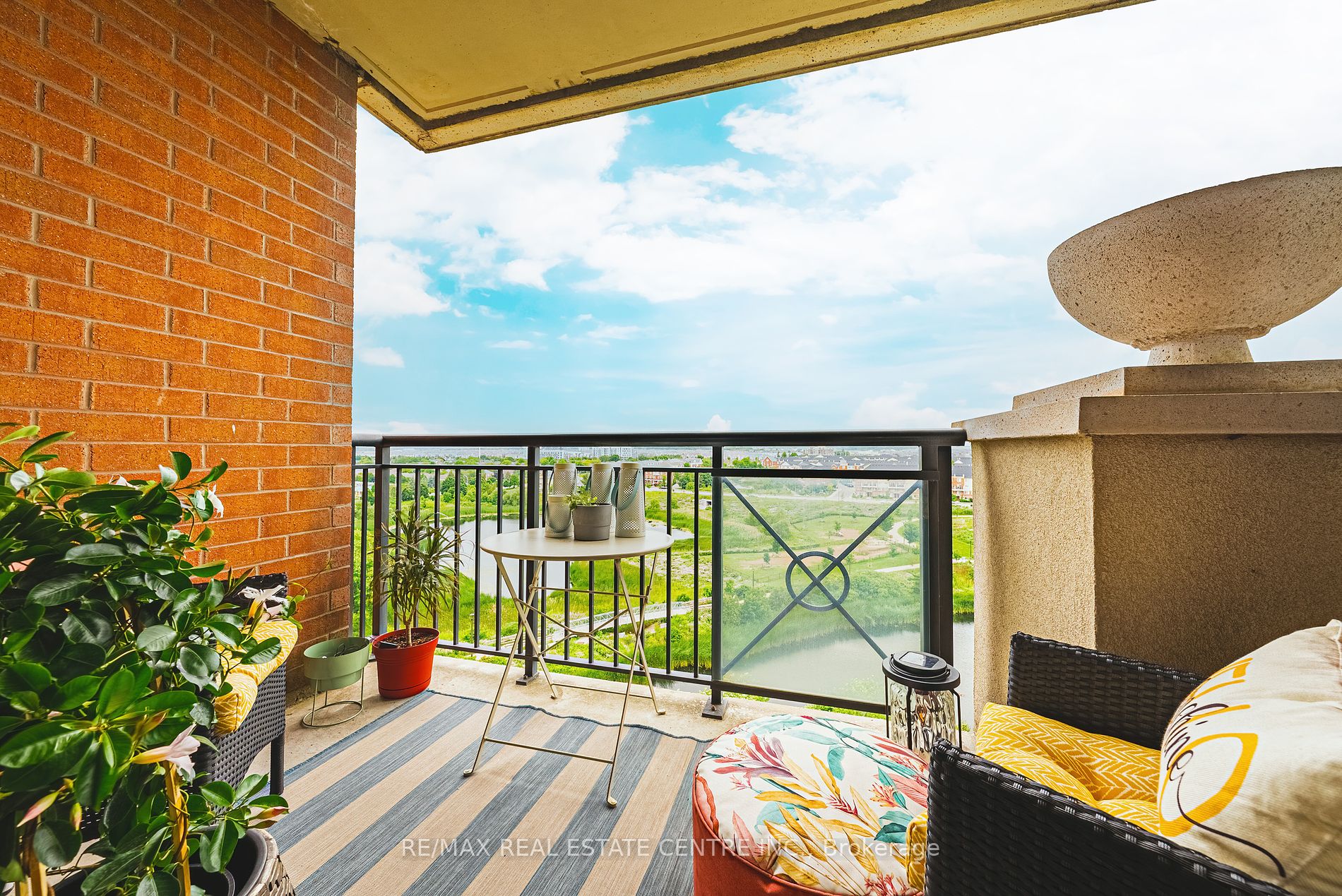 2325 Central Park Drive, #1112