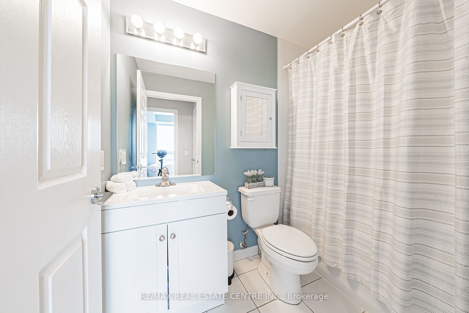 2325 Central Park Drive, #1112