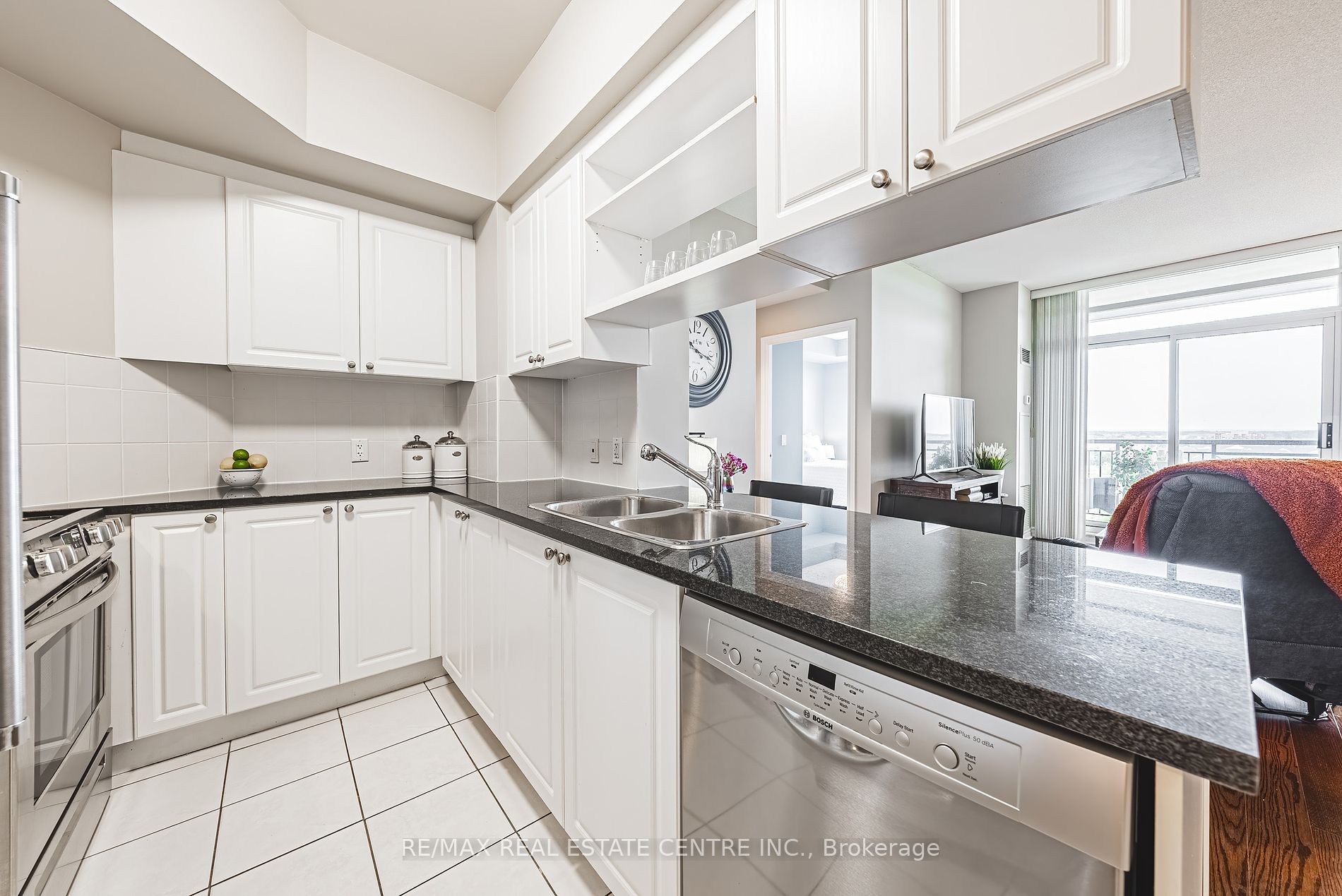 2325 Central Park Drive, #1112