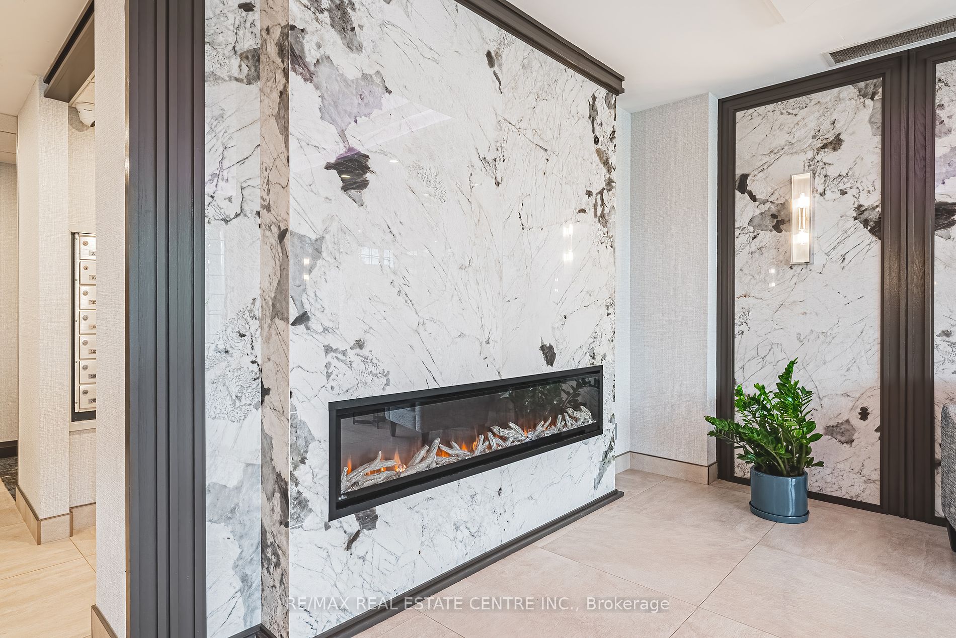 2325 Central Park Drive, #1112