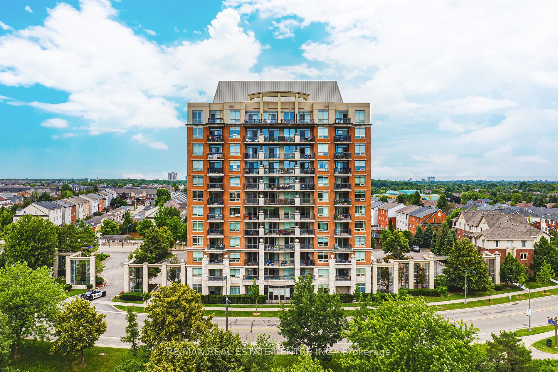2325 Central Park Drive, #1112
