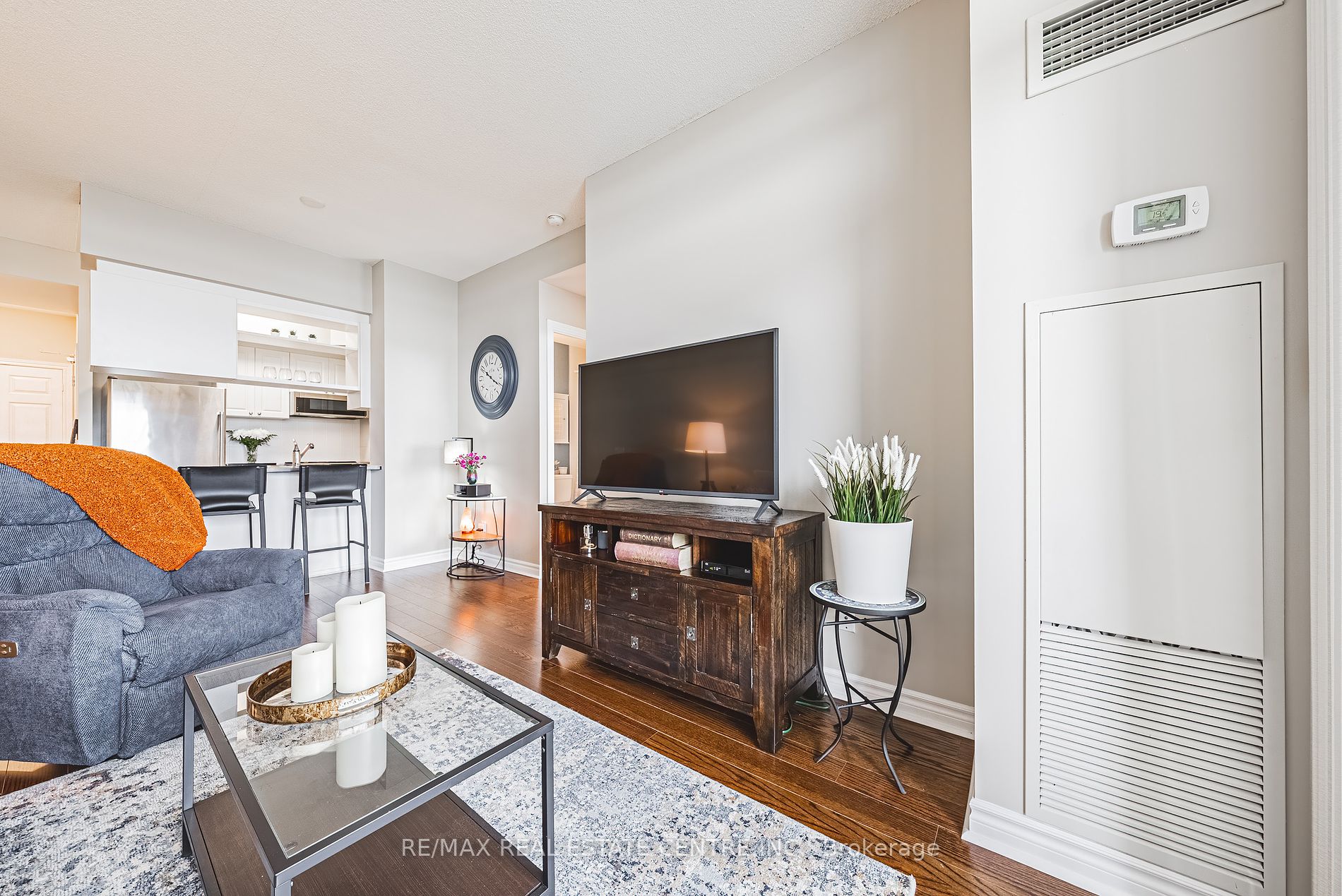 2325 Central Park Drive, #1112