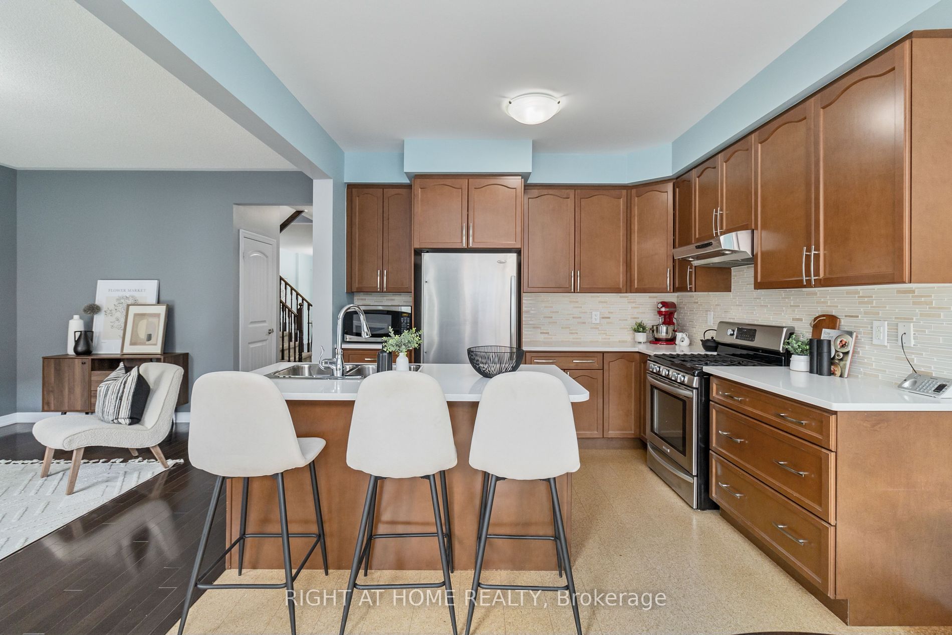 114 Aird Court