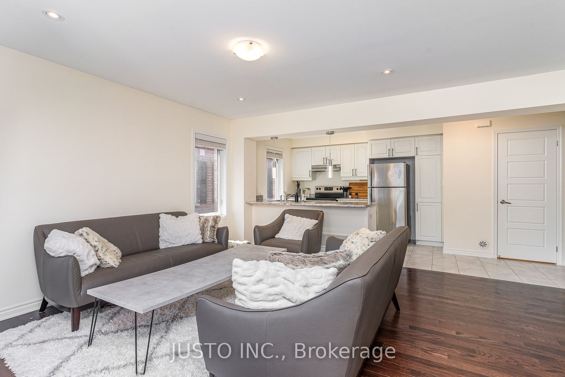 1000 Asleton Boulevard N, #47