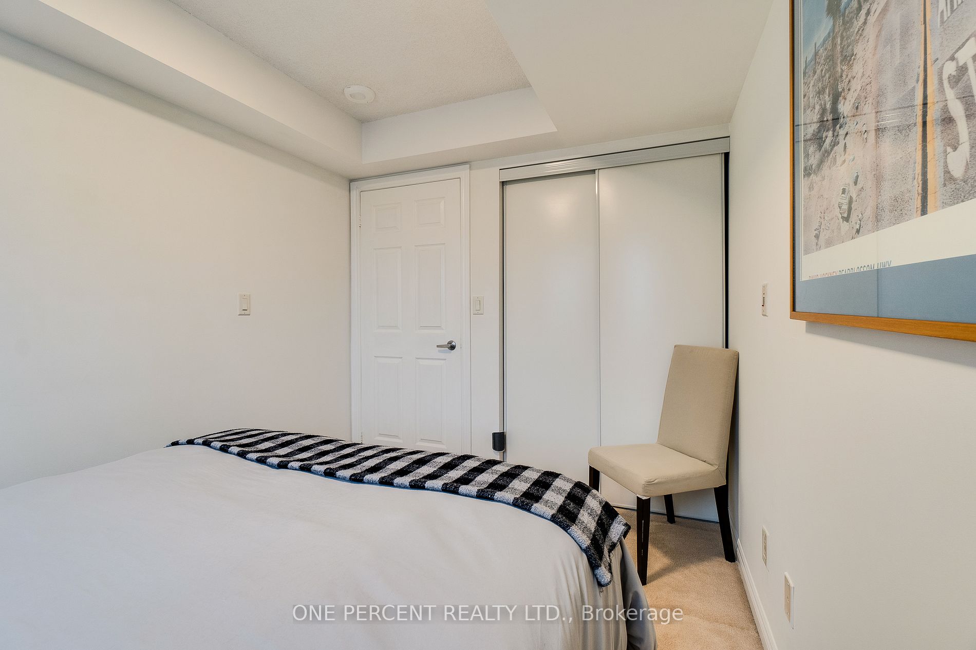 3888 Duke Of York Boulevard #923