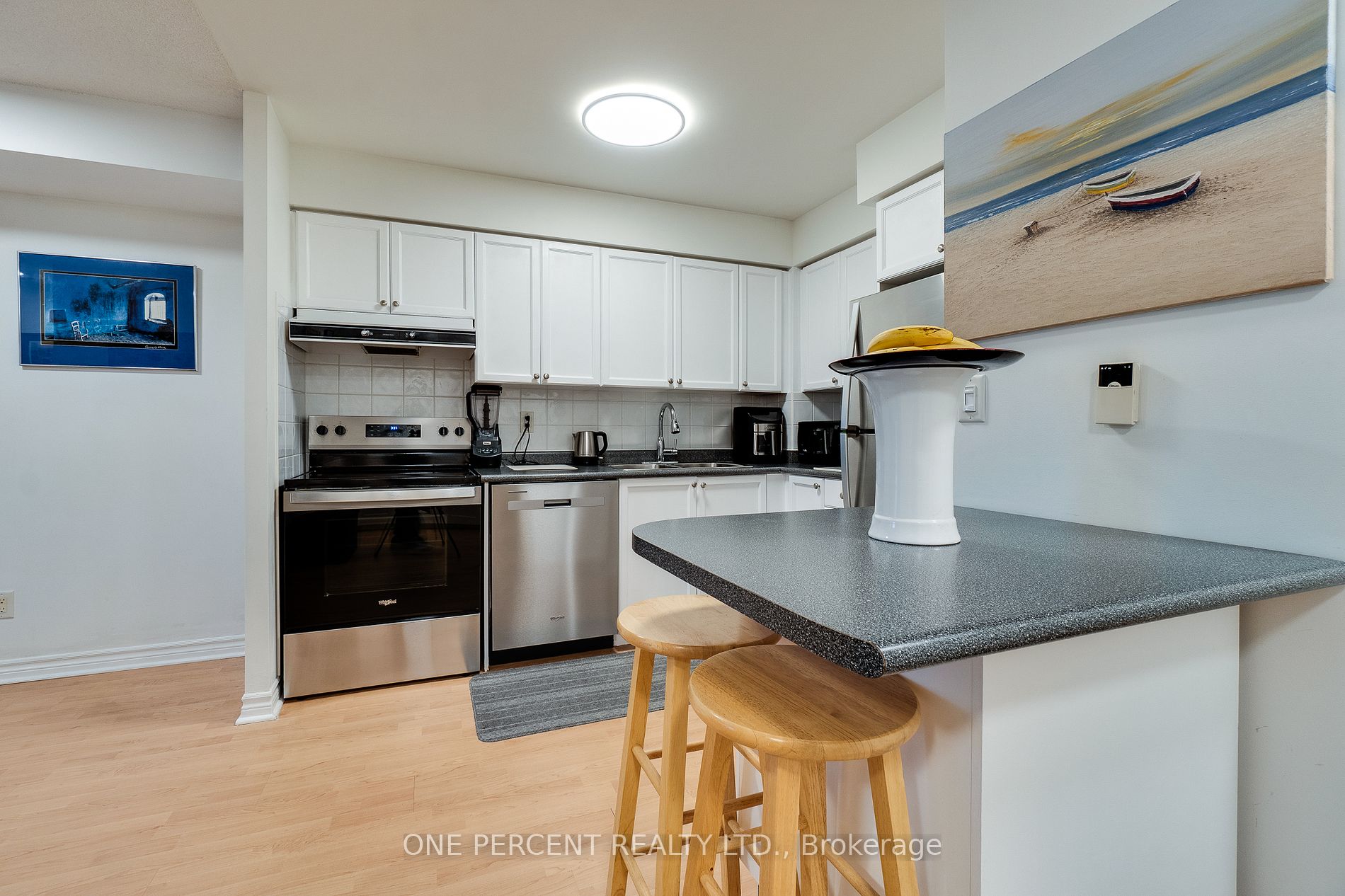 3888 Duke Of York Boulevard #923